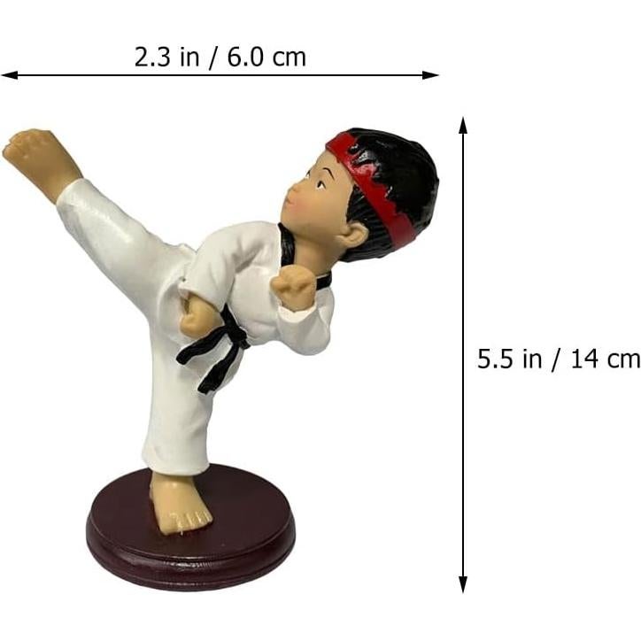 Adorno de Resina LOGOFUN Niño Karate 16x10x10 cm Decoración