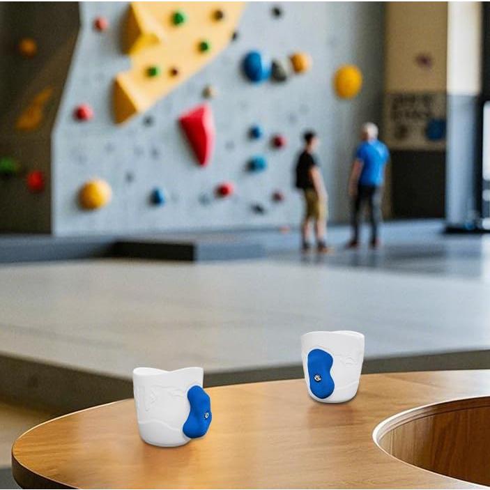 Taza de Café Escalador TWO STONES 15 oz Blanco y Azul