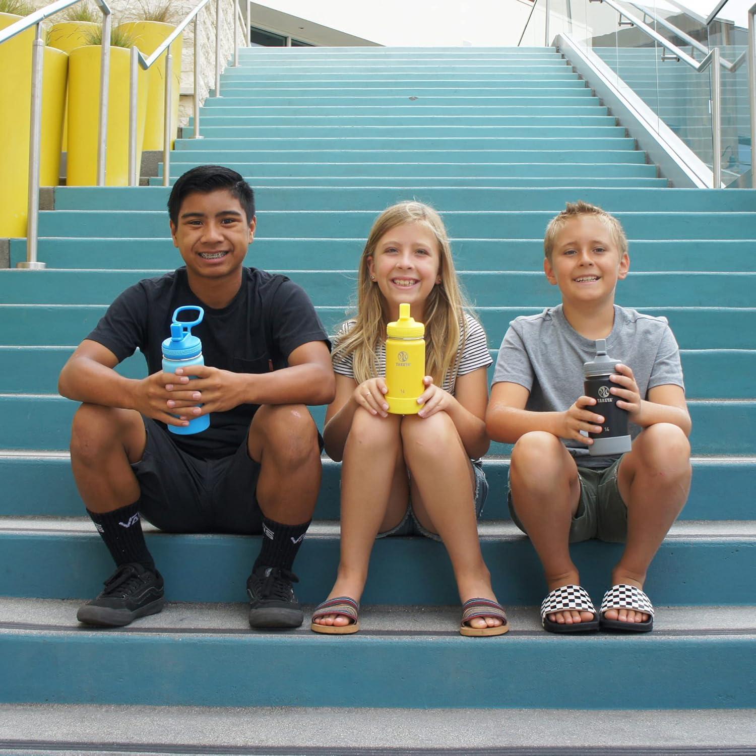 Botella de Agua Takeya Actives 473 ml con Tapa de Popote