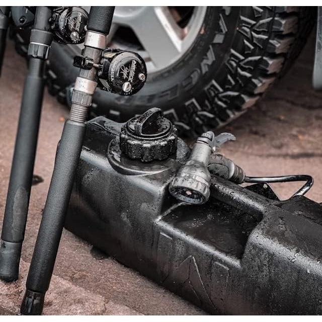 Tanque de Agua Auto-Pressurizado WaterPORT 15.14L para Camping