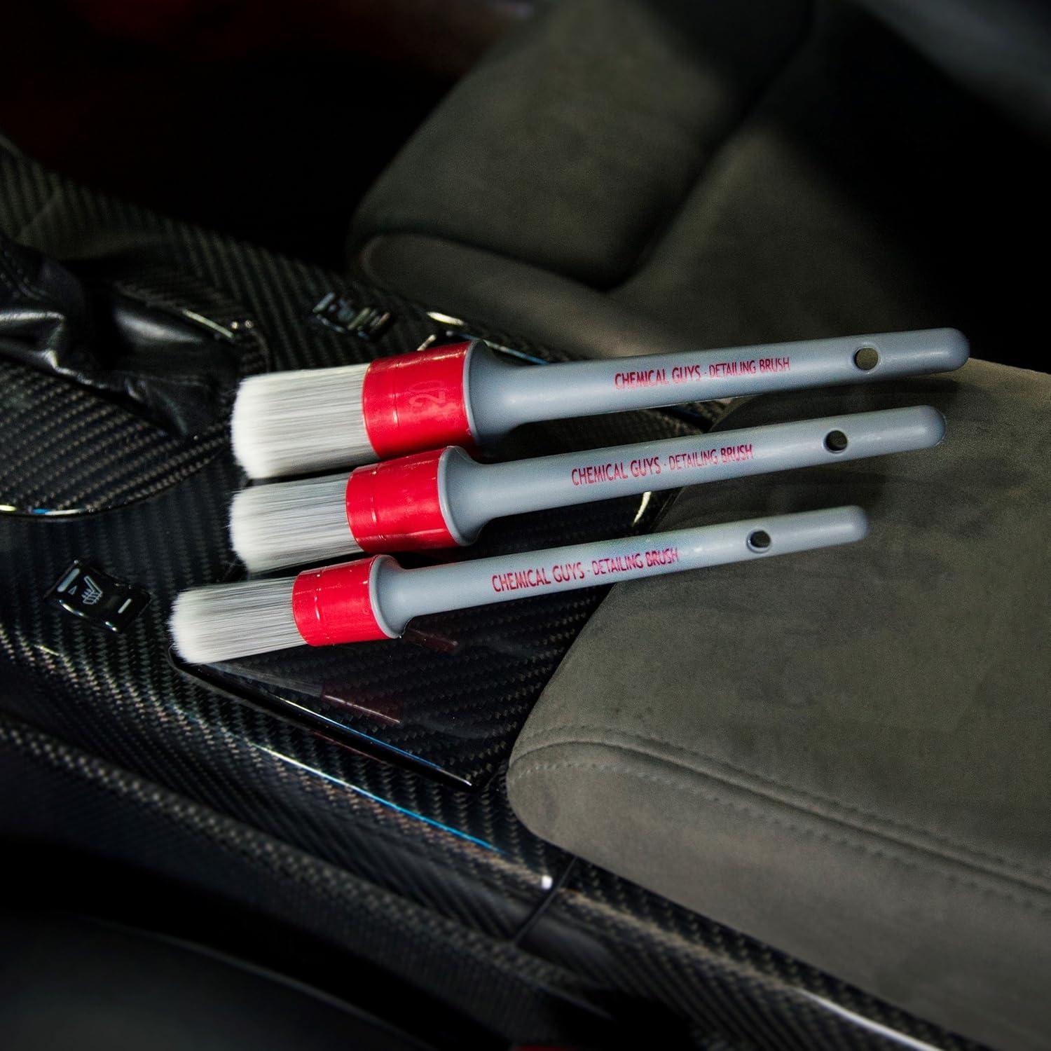 Kit de Limpieza y Acondicionador de Cuero Chemical Guys 12 Piezas