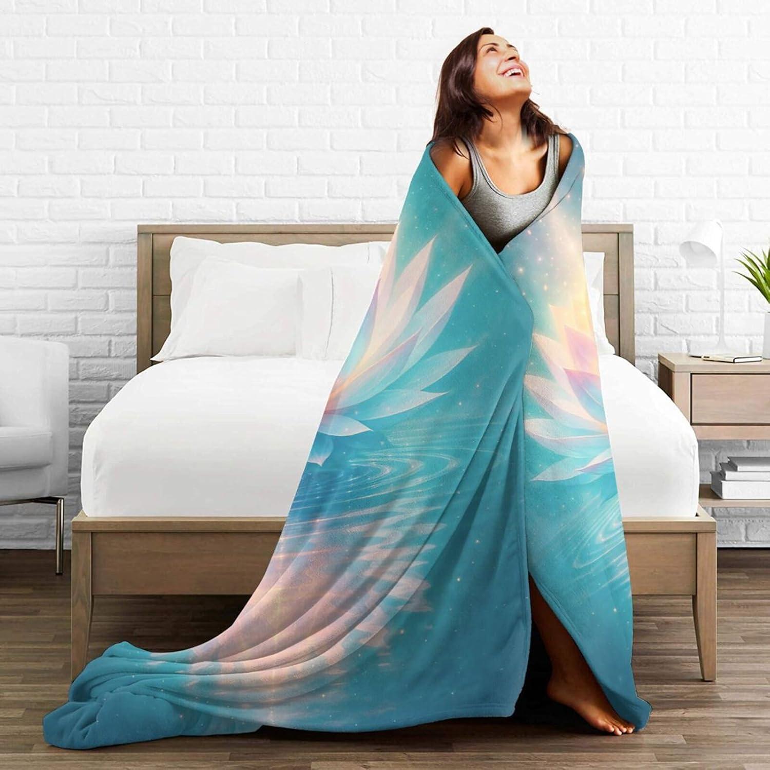 Manta Forro Polar Glocmna Loto 101.6x127 cm Suave y Cálida