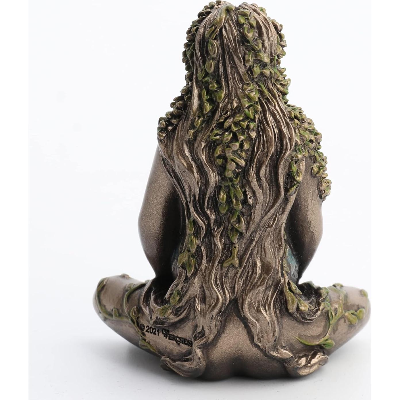 Figurita Madre Tierra Gaia Veronese 6.35 cm Resina Bronce