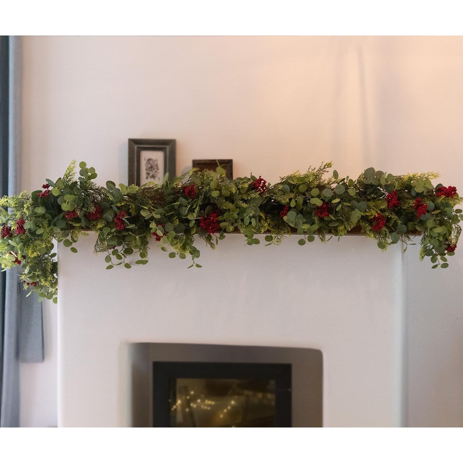 Guirnalda Navideña Artificial 1.92m Anna's Whimsy Verde-Rojo