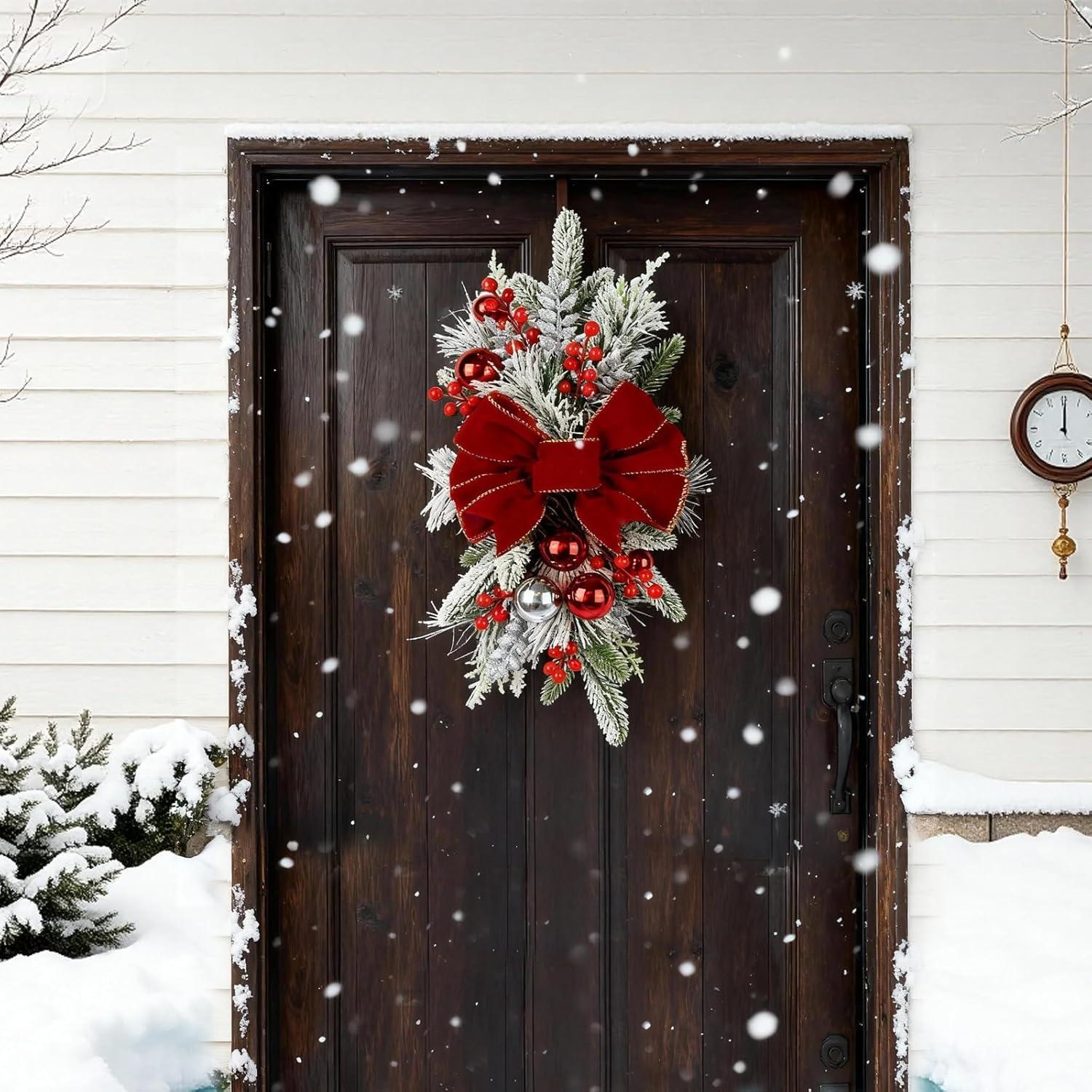 Adorno Navideño Grande 60.96 cm Plata con Lazo Rojo y Berries