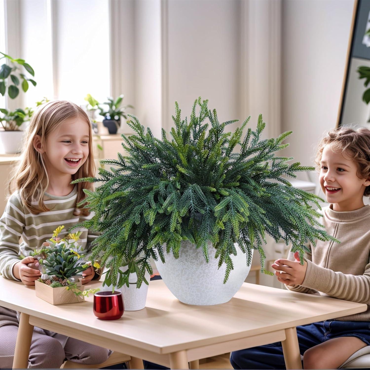 Juego de 12 Ramas de Pino Artificial Tulvend 45.72 cm