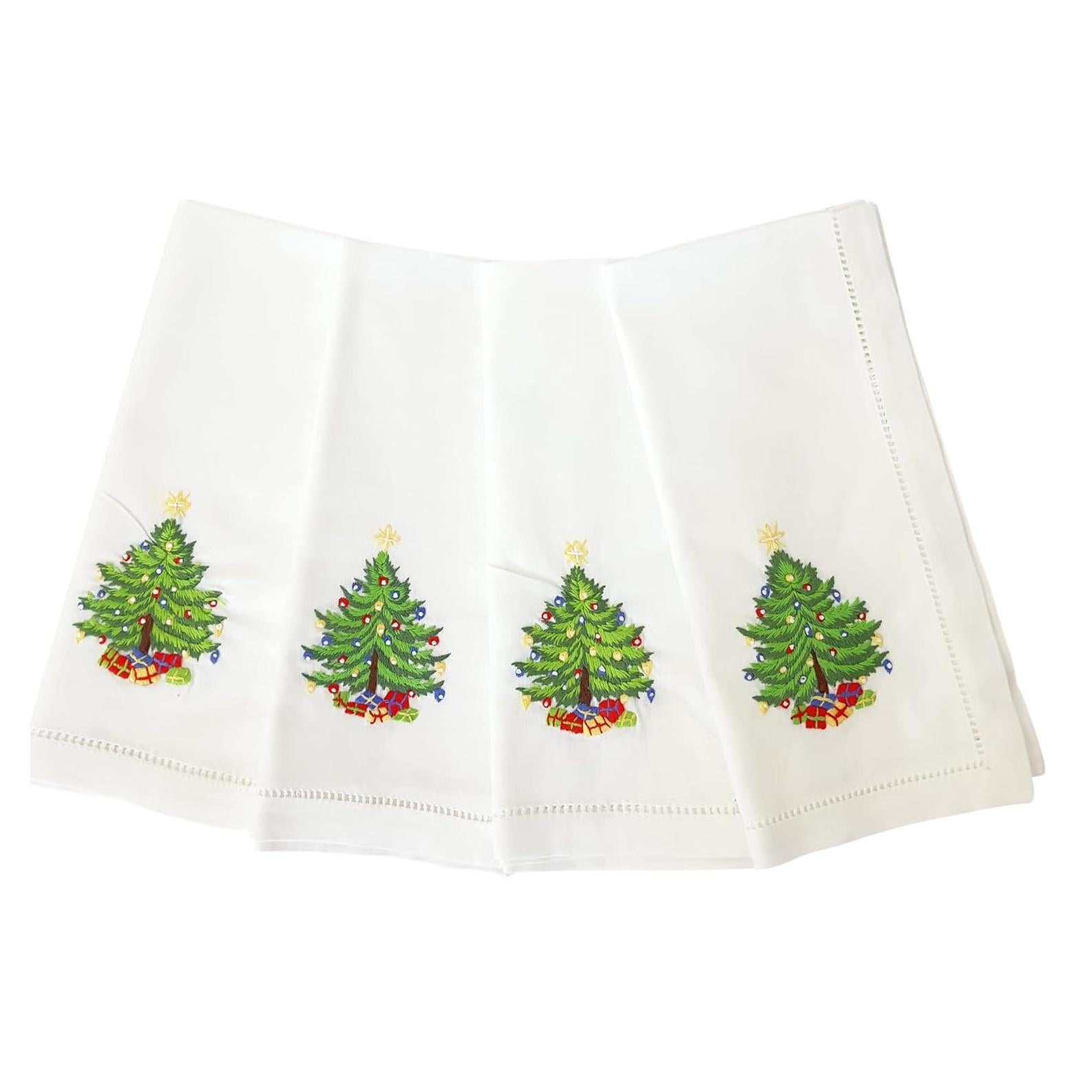 Juego de 4 Servilletas de Algodón Bordadas HCRAFT 45x45cm