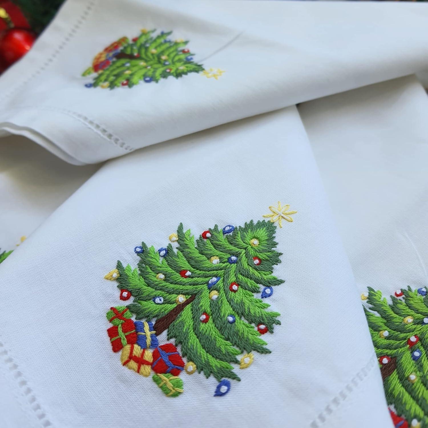 Juego de 4 Servilletas de Algodón Bordadas HCRAFT 45x45cm