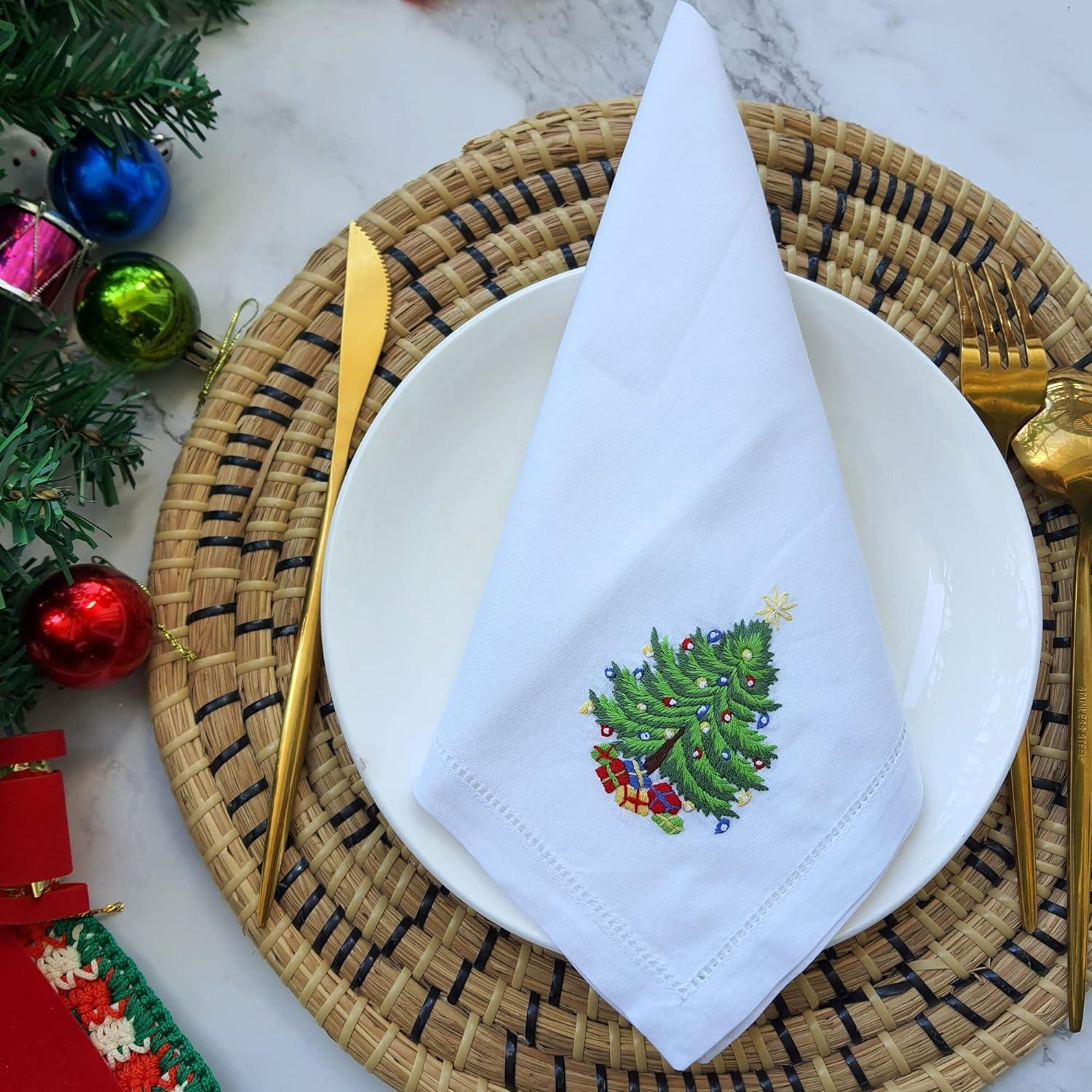 Juego de 4 Servilletas de Algodón Bordadas HCRAFT 45x45cm