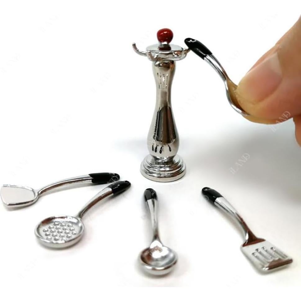 Juego de Cocina Miniatura iLAND 1:12 con Ollas y Sartenes