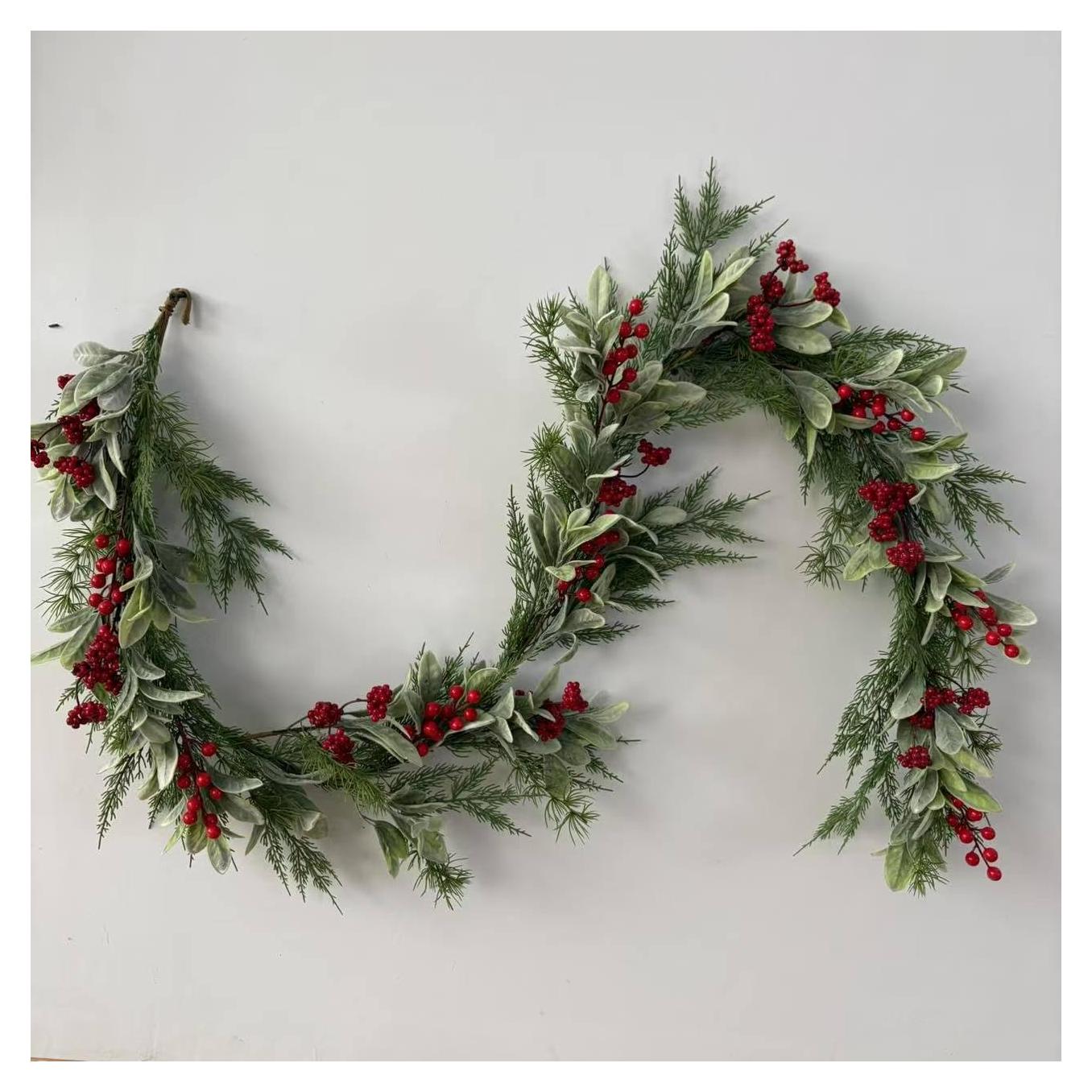 Guirnalda Navideña Artificial NeoL'artes 1.98m Pino y Berries Rojas