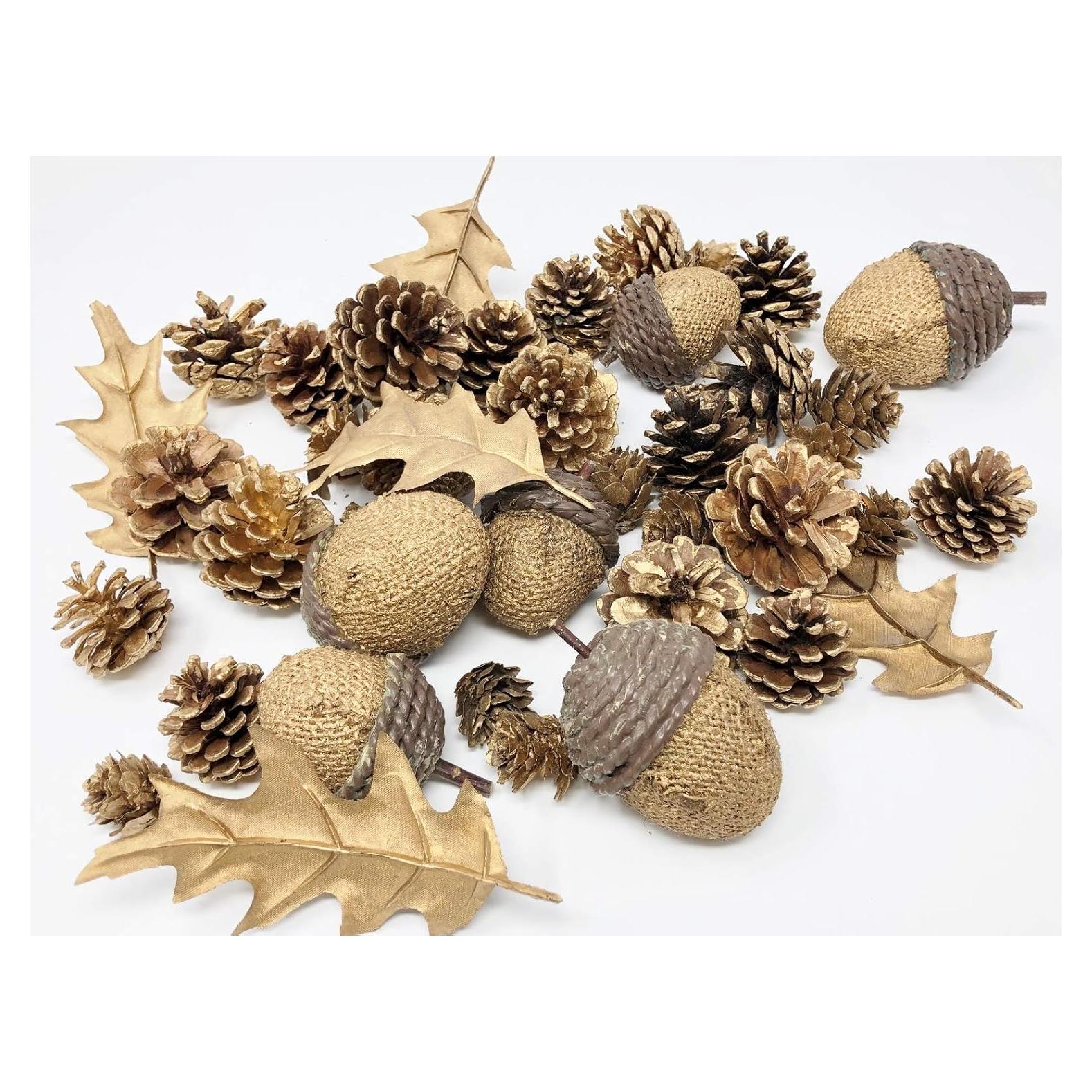Juego de Decoración Estacional Gluckstein Home - 31 Piezas Doradas