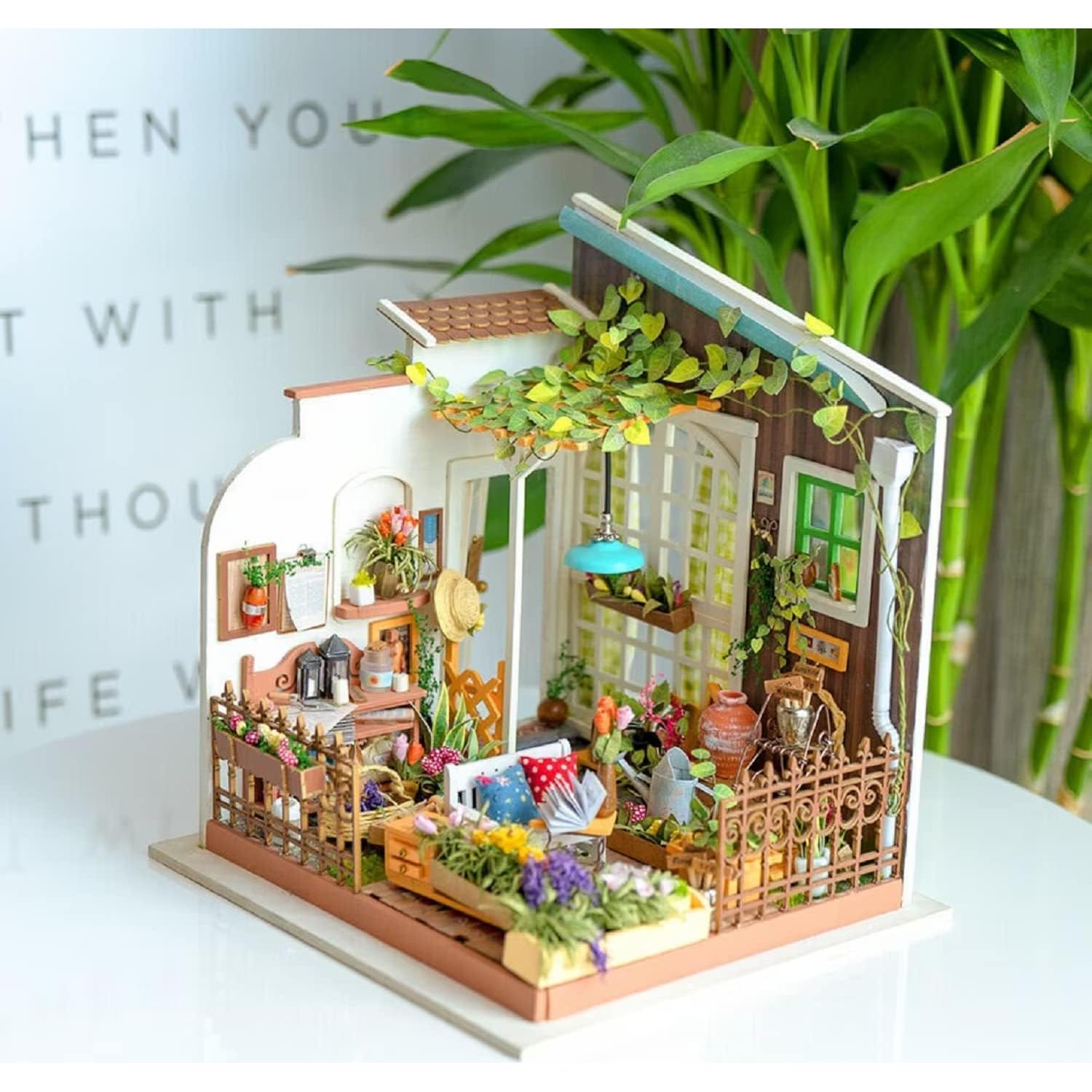 Kit Casa Miniatura Rolife Jardín de Miller 19.5x18.3x20.8cm