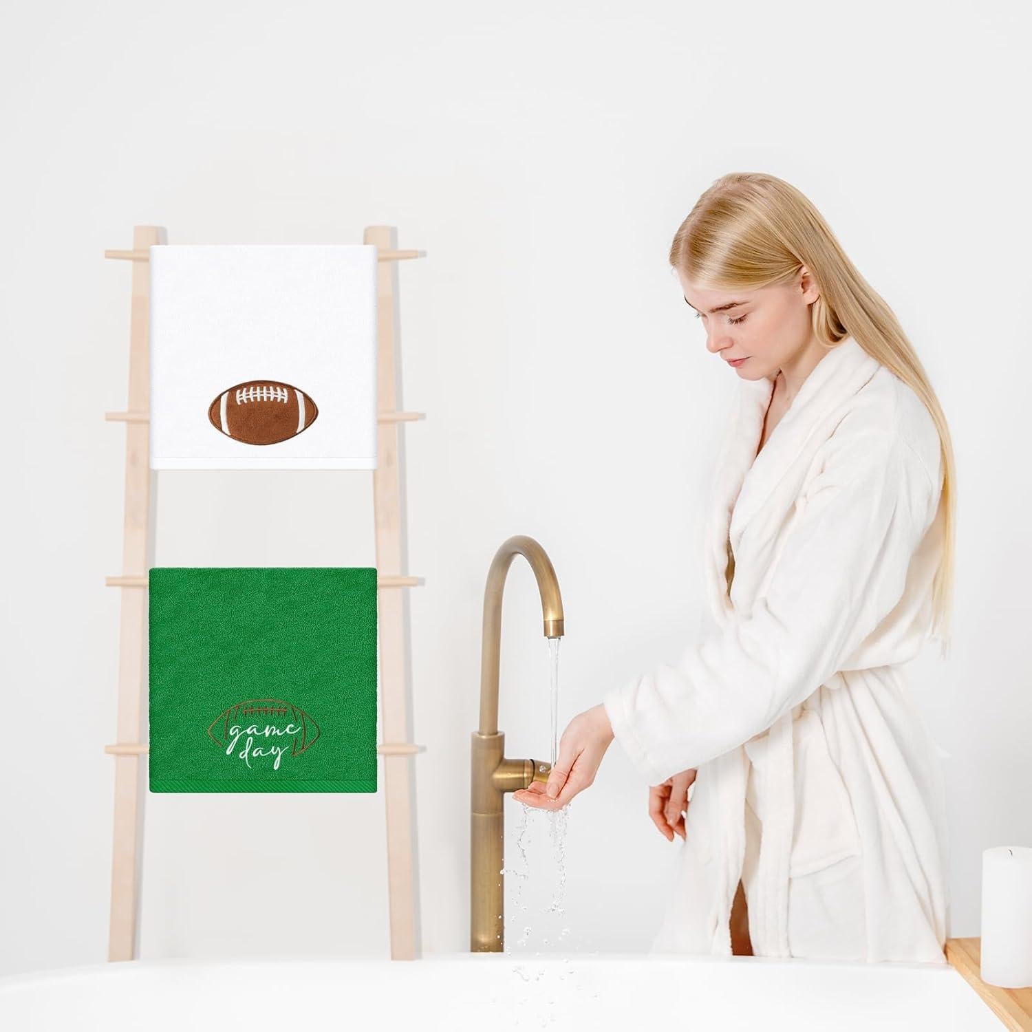 Set de 2 Toallas de Mano Bordadas de Fútbol JarThenaAMCS 75x35cm