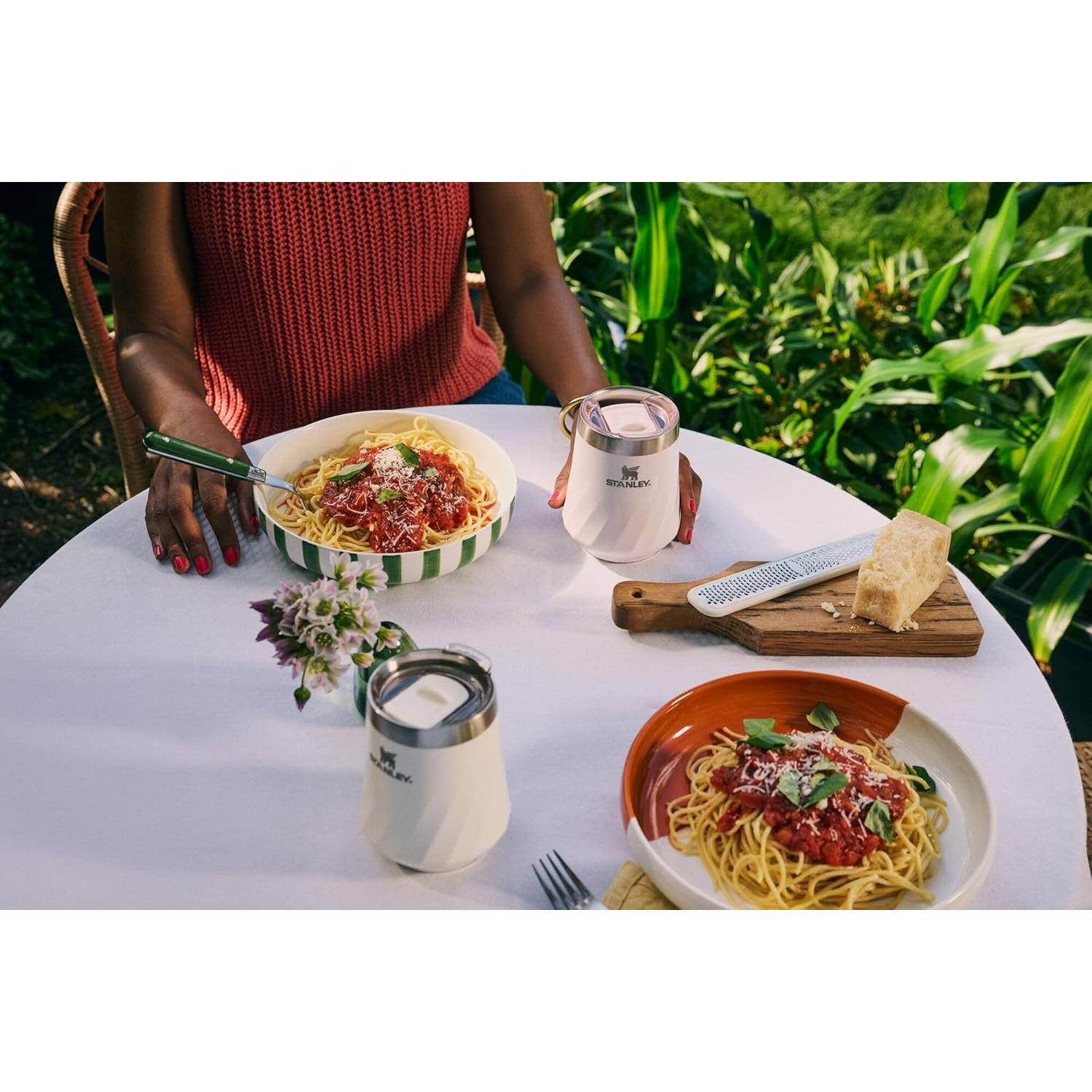 Vaso de Vino Aislado STANLEY The Reserve 11oz Rosa