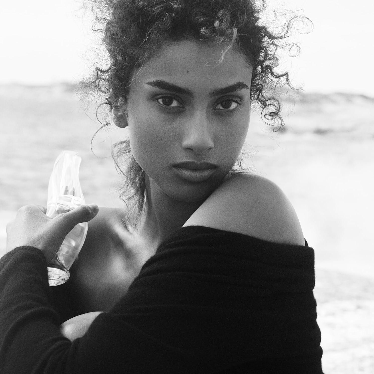 Paquete Desodorante y Eau de Toilette Donna Karan Cashmere Mist - Desodorante Sin Aluminio 48.2 g y Eau de Toilette 29.6 ml