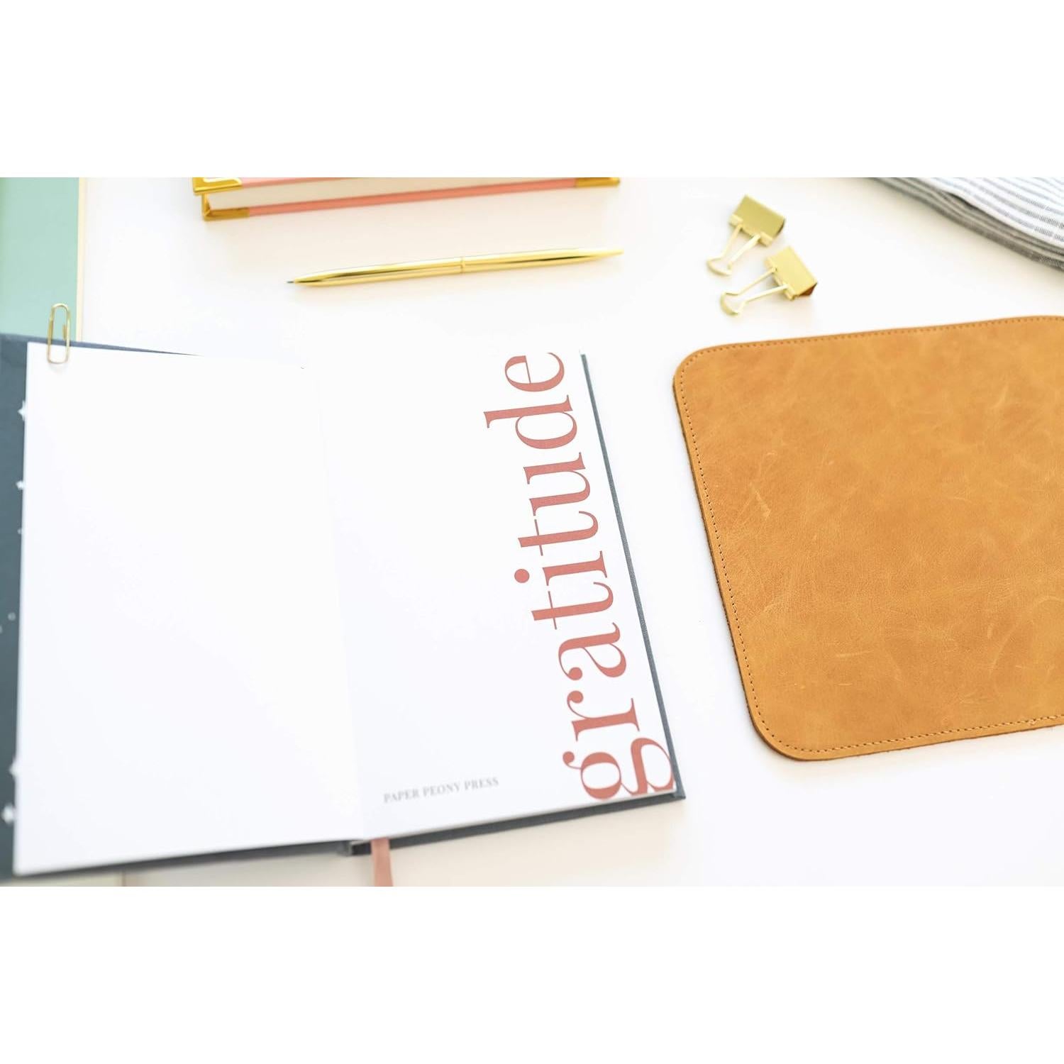 Gratitude Journal for Women: A Daily 5 Minute Guide for Mindfulness, Positivity, Affirmation and Self Care (Premium Keepsake Edition)