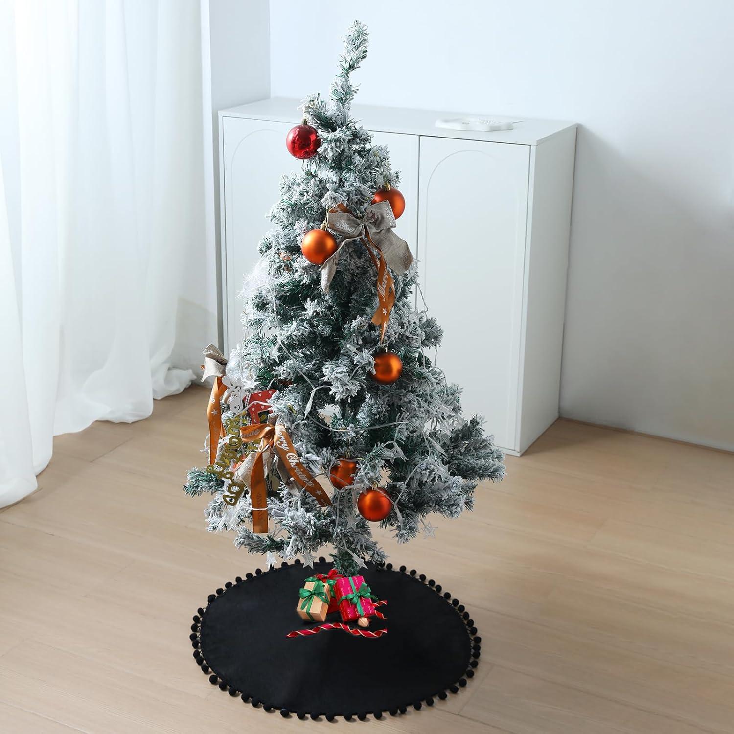 Funda de Árbol de Navidad Slsxip 60.96 cm Negra con Pompones