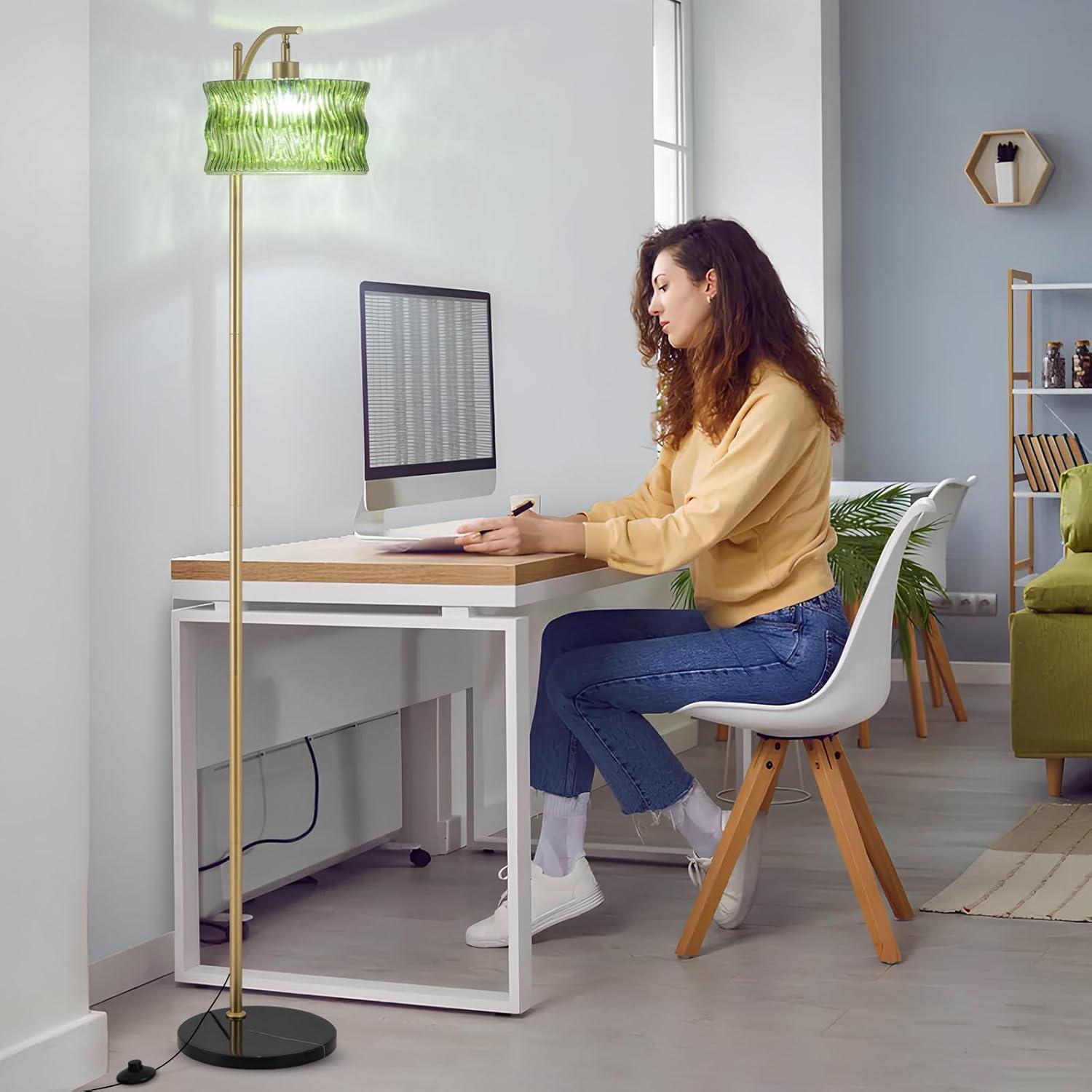 Lámpara de Piso Moderna JERANDO Verde con Control Remoto 160cm