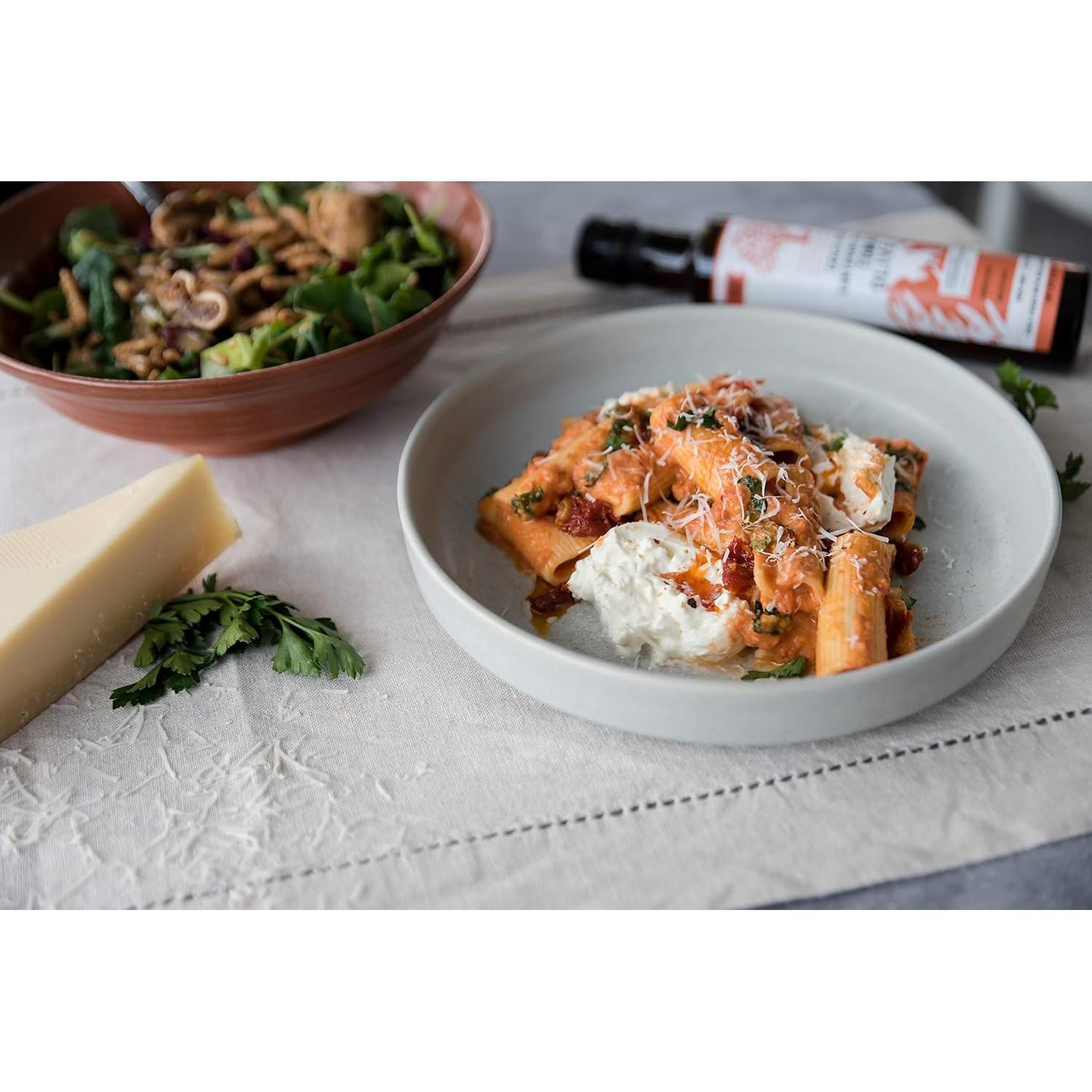 Aceite de Oliva Extra Virgen Liokareas con Tomate Seco 240g