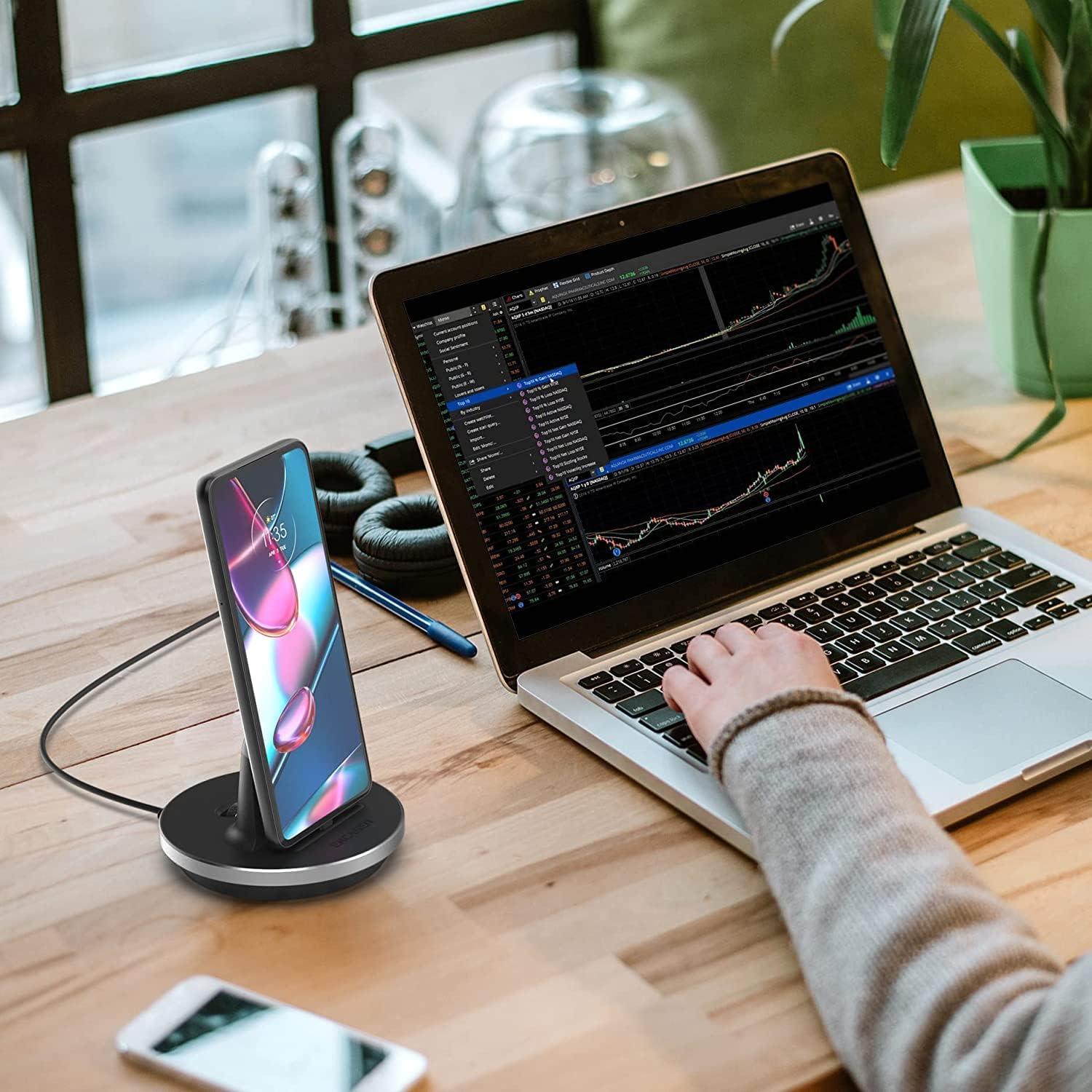 Soporte de Carga Encased USB-C Ajustable para Teléfonos y Tabletas