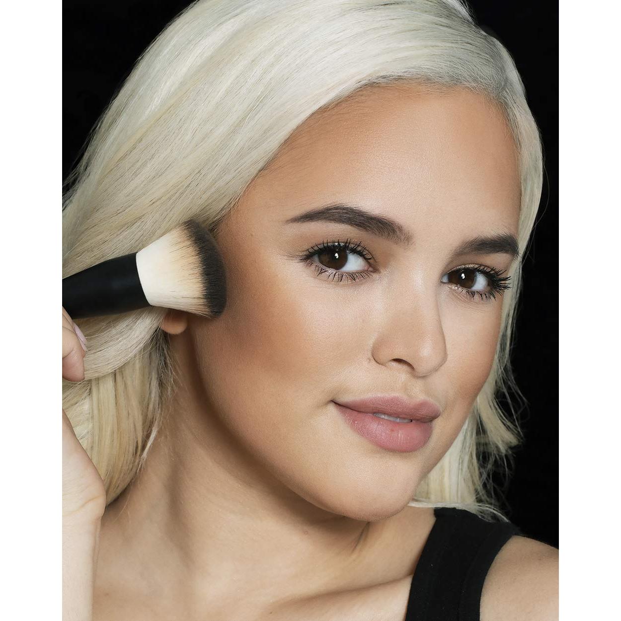 Polvo Bronceador y Contorno Maybelline 200 - 9.07 g