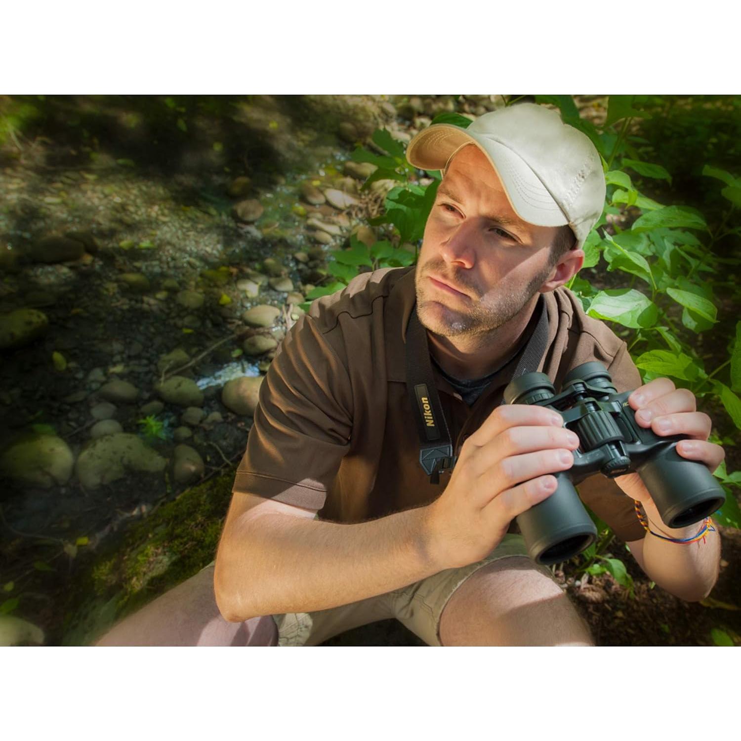 Prismáticos Nikon ACULON A211 10x42 Multicapa Ergonomía