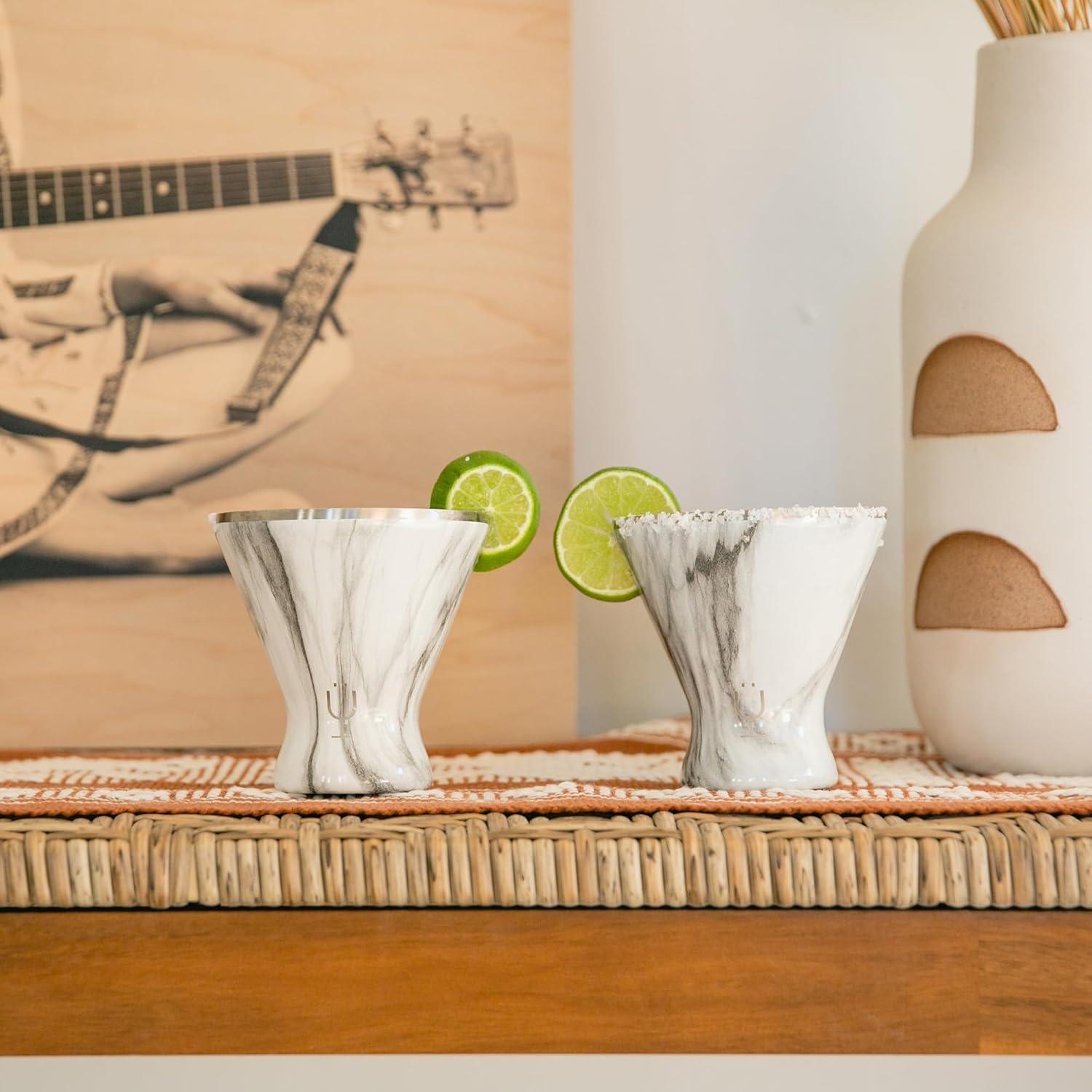 Vaso de Martini Aislado BrüMate MargTini 295ml Agave Azul