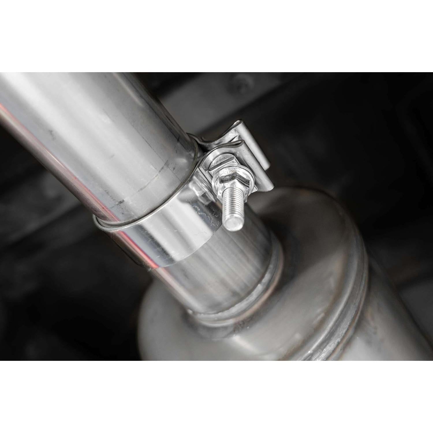 Sistema de Escape MBRP Cat Back Toyota 4Runner 4.0L 3"