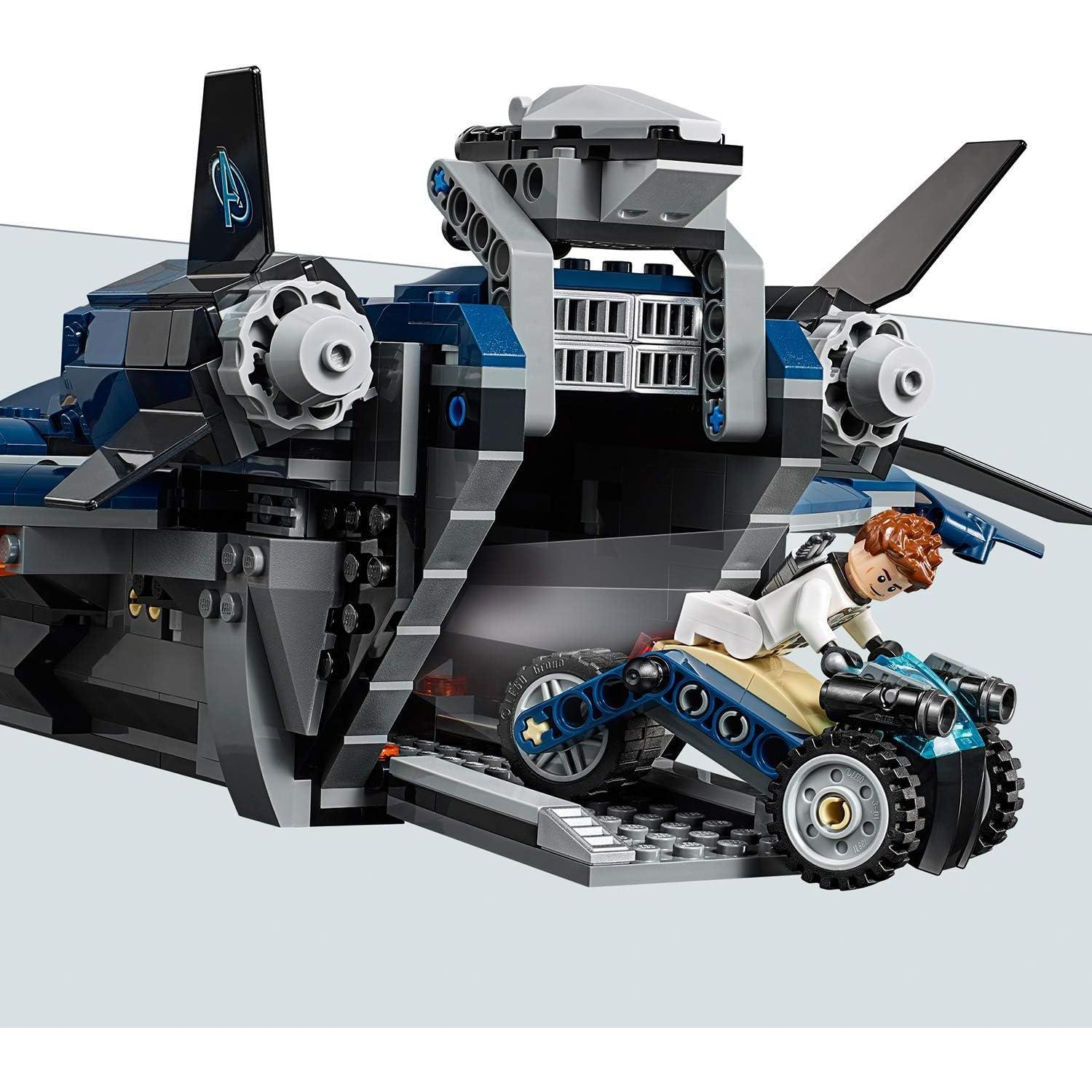 LEGO Quinjet Marvel 76126 con Black Widow y Thor