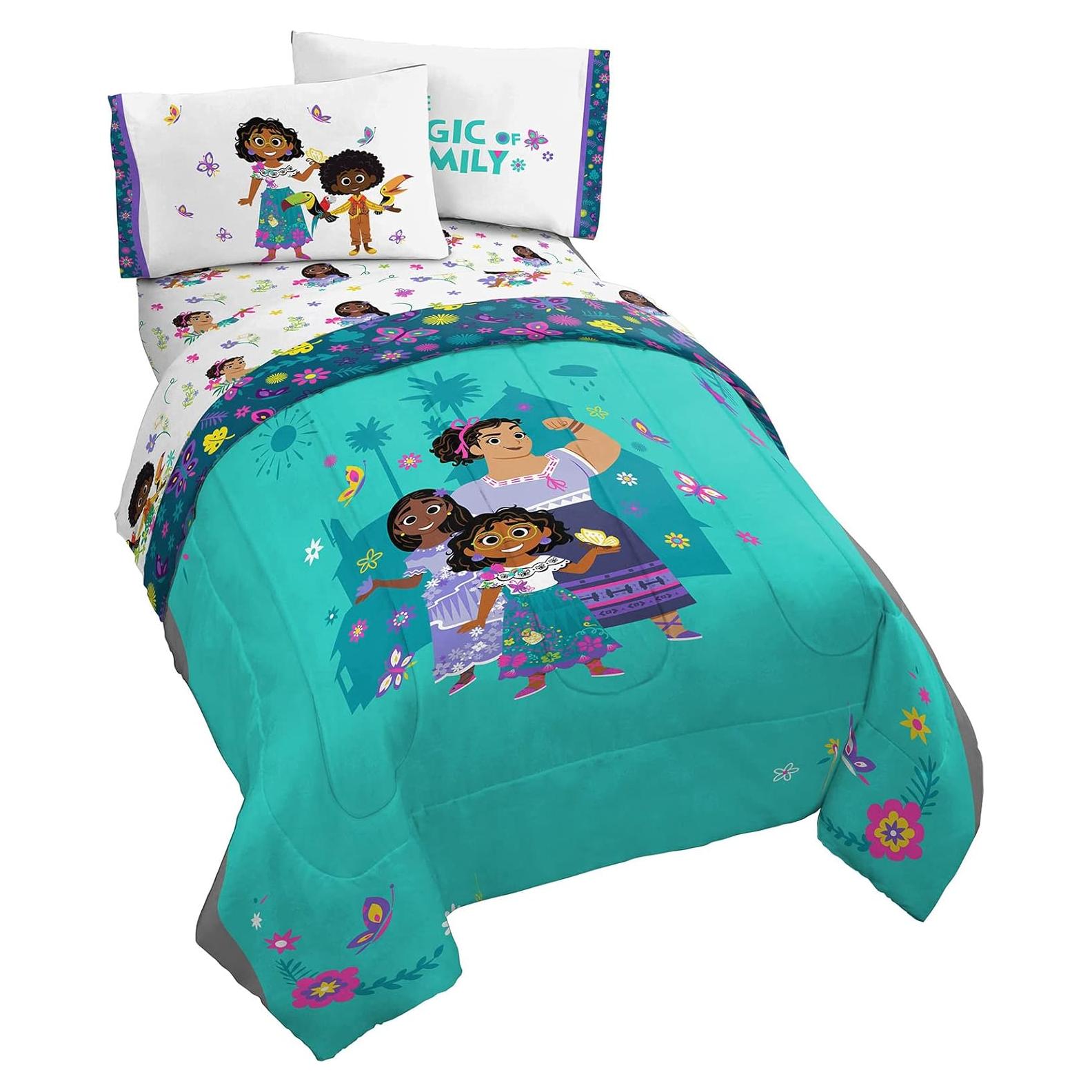 Juego de Cama Completo Jay Franco Encanto 5 Piezas