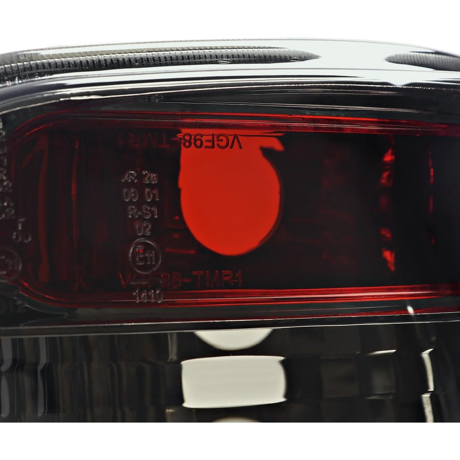 Luces Traseras Específicas VW Golf MK4 1999-2006 SPEC-D TUNING