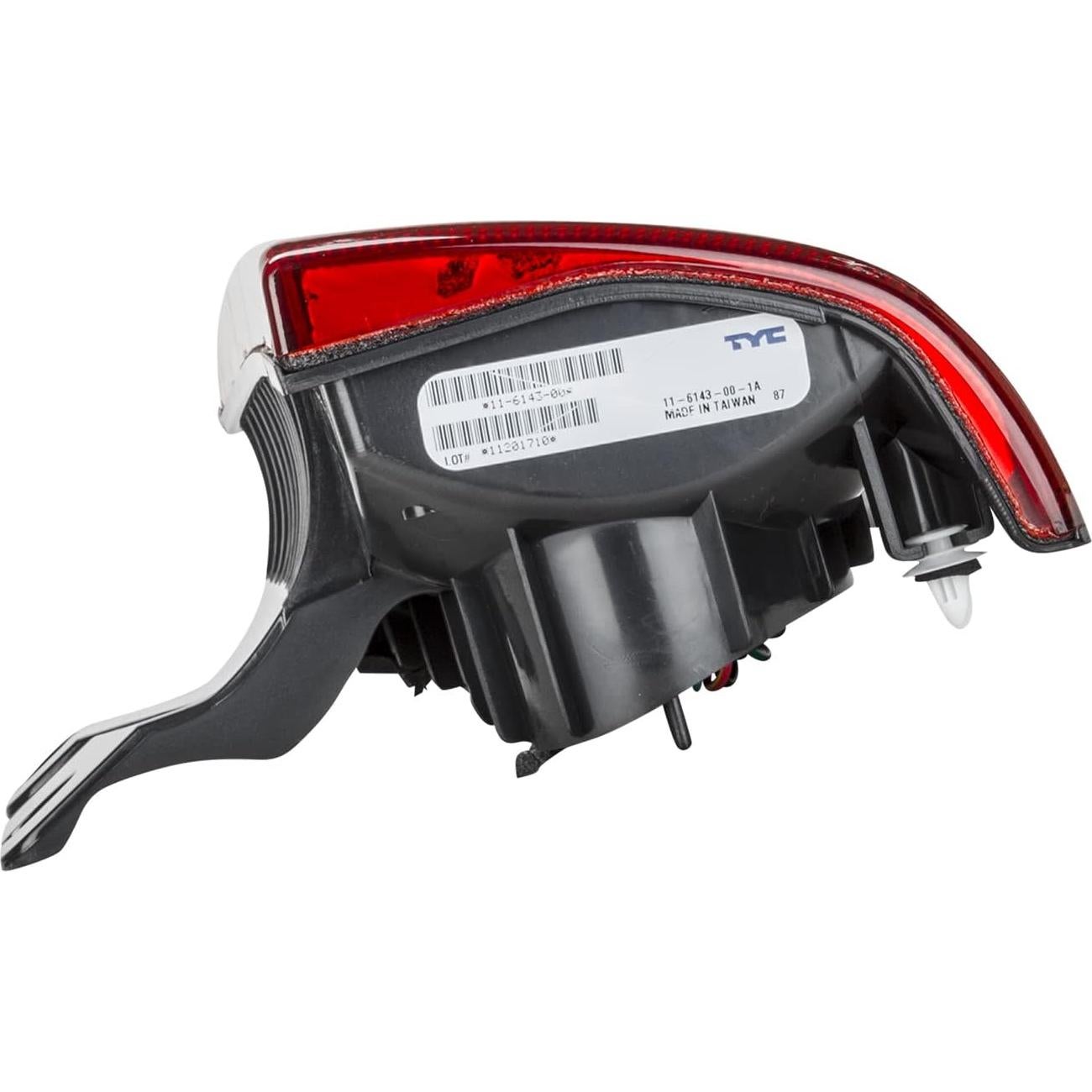 Ensamblaje de Luz Trasera TYC 11-6143-00 Lado Pasajero Suzuki