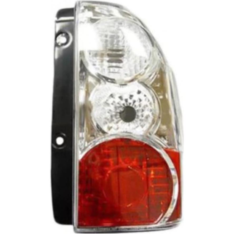 Luz Trasera Combinada KarParts360 para Suzuki XL-7 2004-2006 Par