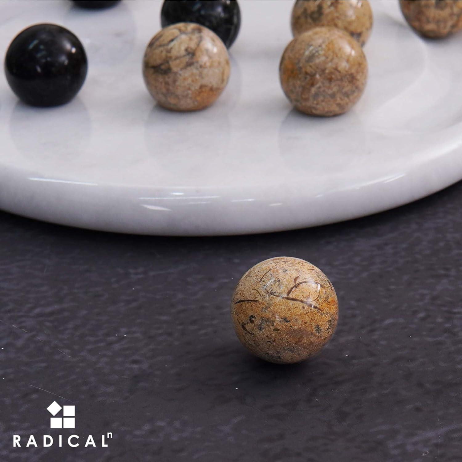 Juego de Tres en Raya de Mármol Radicaln 25.4 cm Negro y Coral