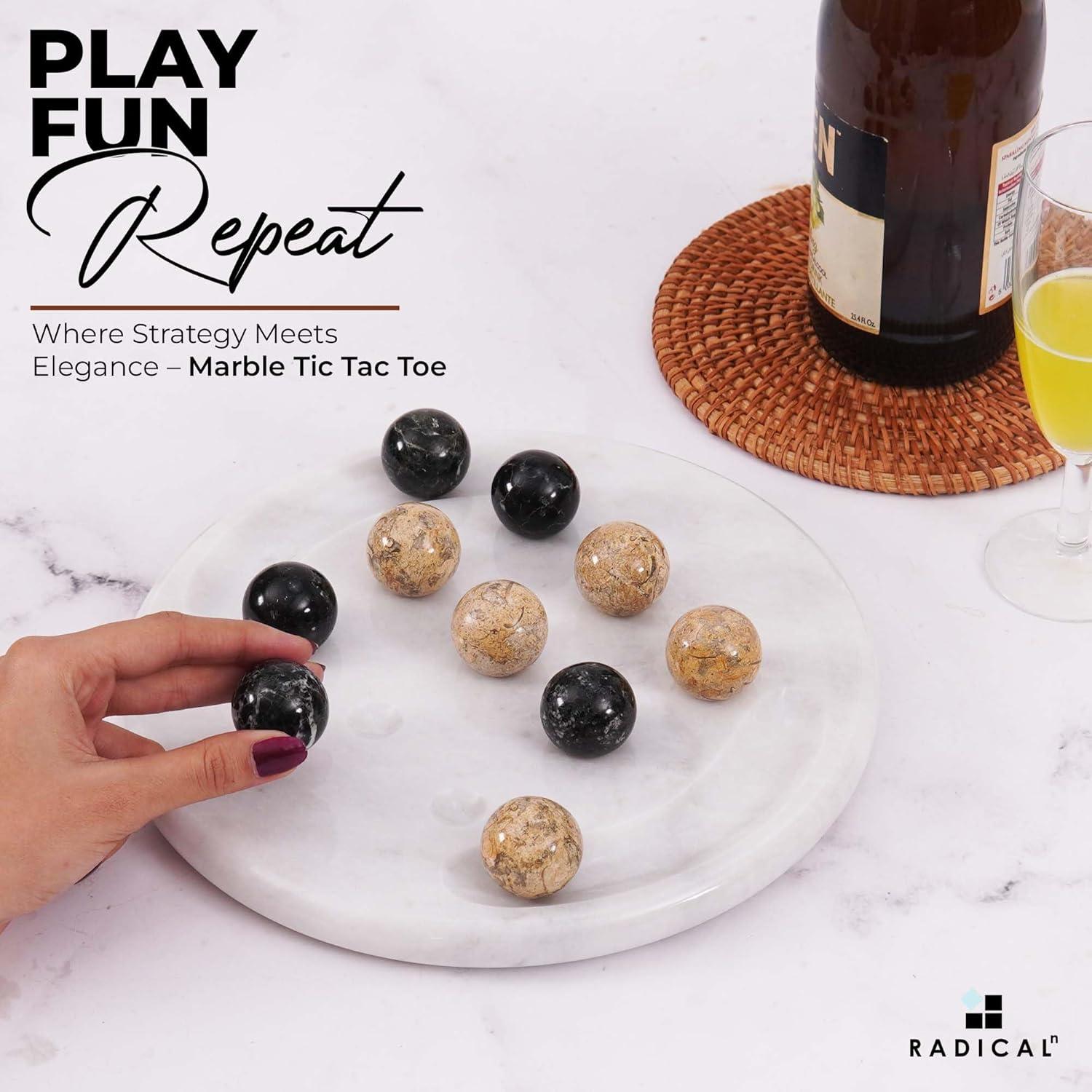 Juego de Tres en Raya de Mármol Radicaln 25.4 cm Negro y Coral