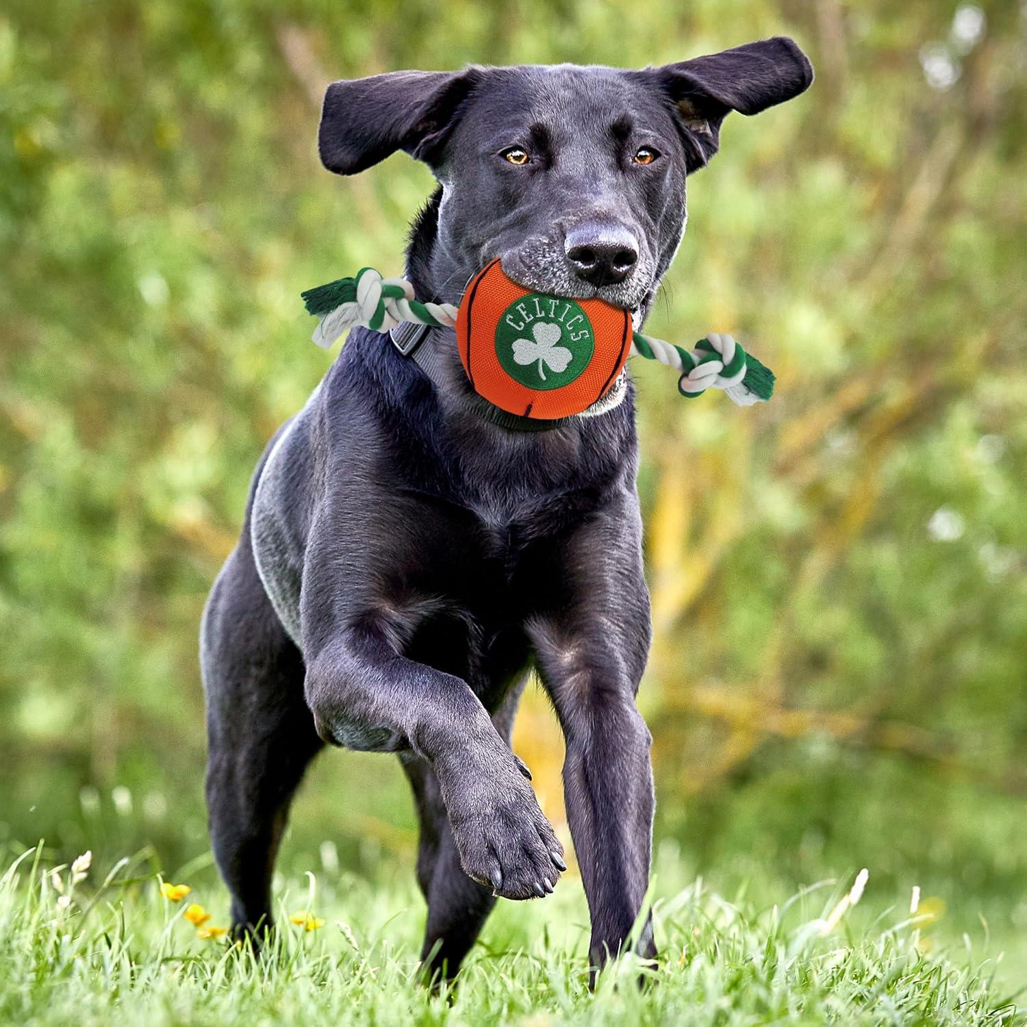 Juguete para mascotas NBA Boston Celtics - Baloncesto con cuerda