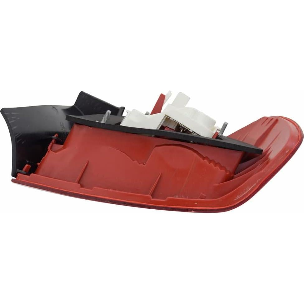 Luz Trasera KarParts360 para BMW 335i 2006-2008 Lado Izquierdo