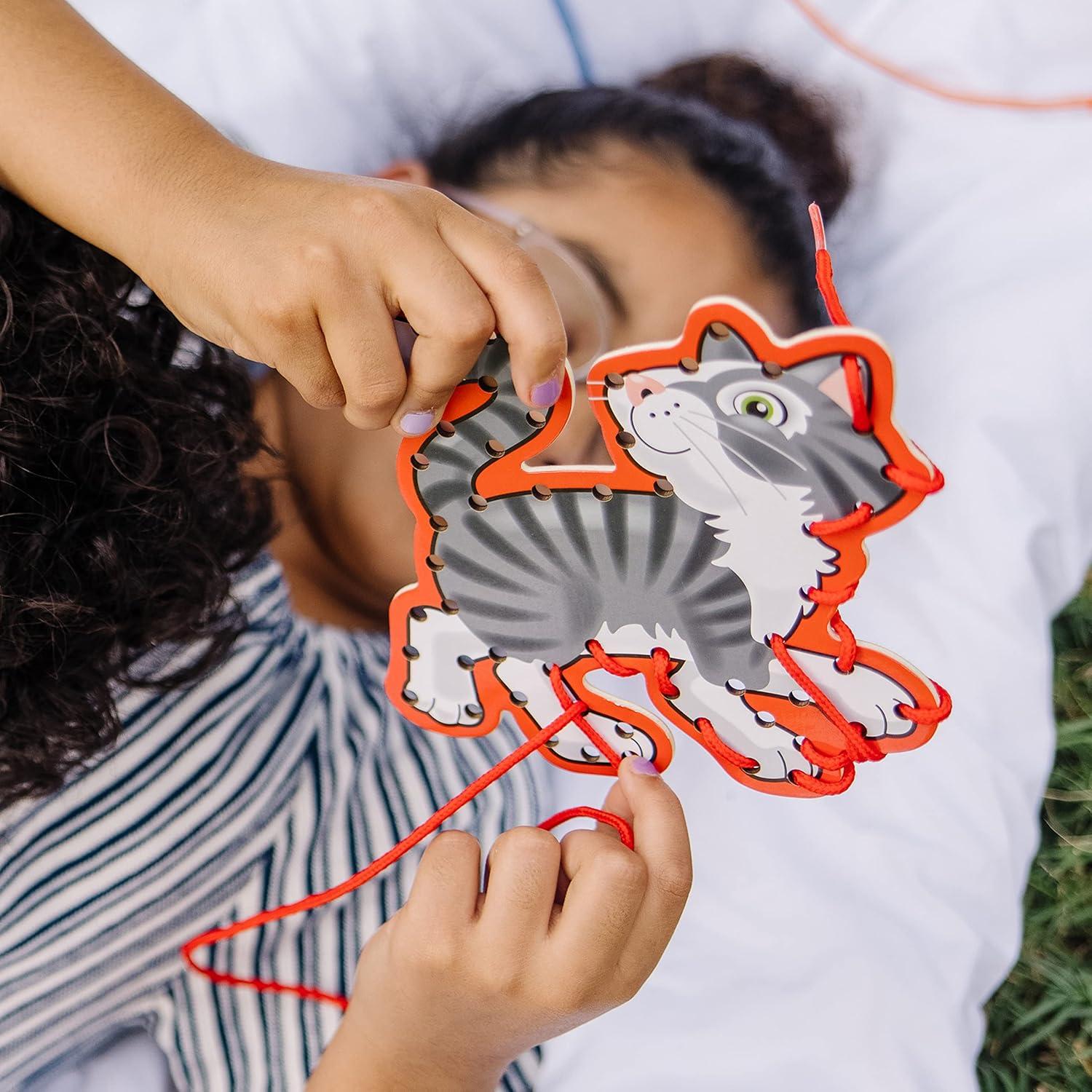 Melissa & Doug Juguete de Enhebrar Mascotas - 5 Paneles de Madera