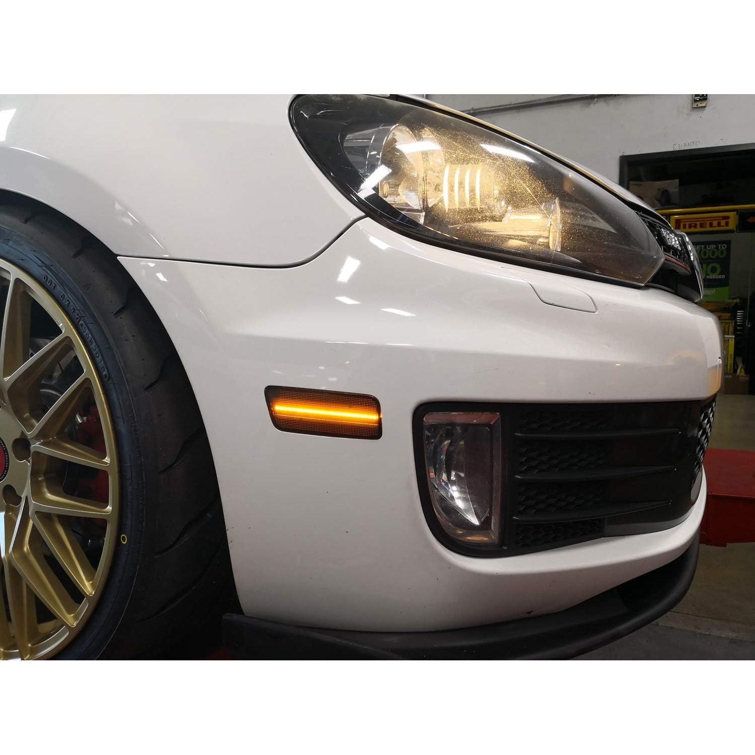 Kit Luz Marcador Lateral LED iJDMTOY Ahumado Ámbar VW GTI 2010-2014