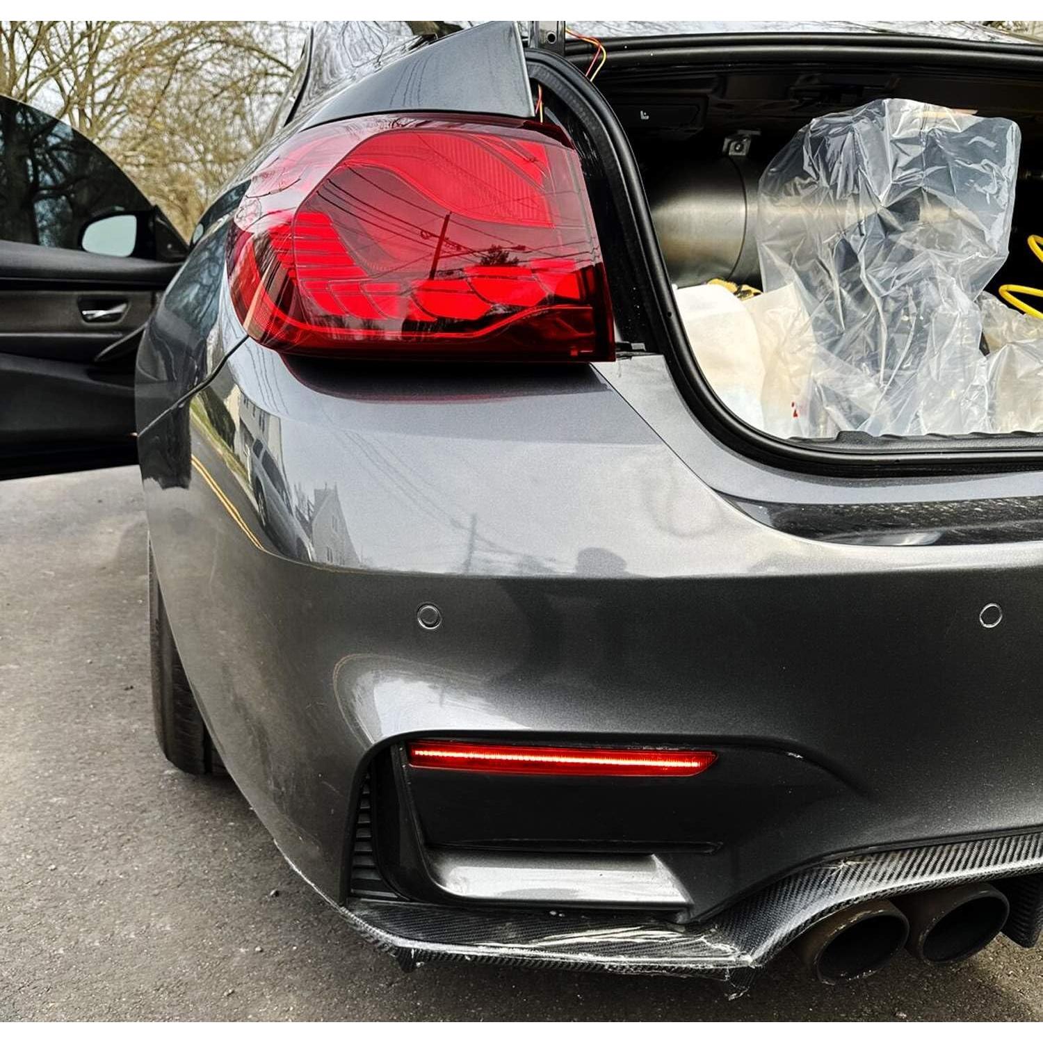 Luz Reflectora LED iJDMTOY Roja para Parachoques BMW M3 M4