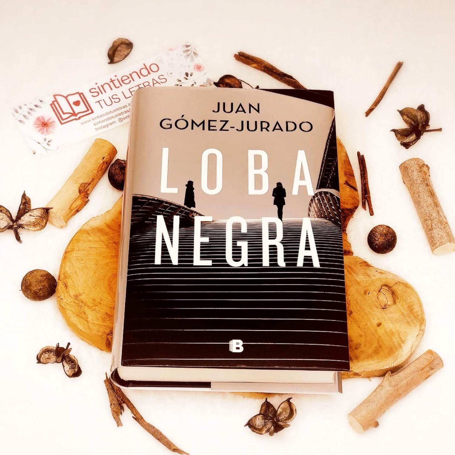 Loba negra / The Black Wolf (LA TRILOGÍA REINA ROJA) (Spanish Edition)