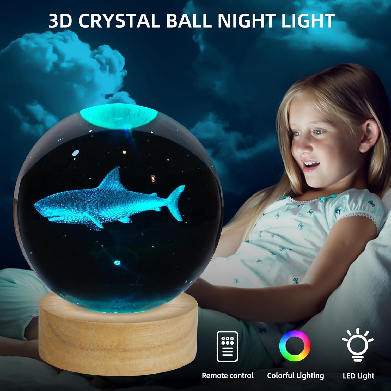 Luz Nocturna 3D Tiburón ZXBLAQ con Base de Madera LED 16 Colores