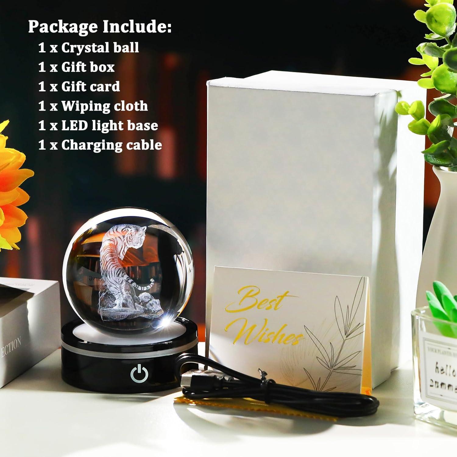 Figurita de Tigre 3D con Base LED y Bola de Cristal 8cm