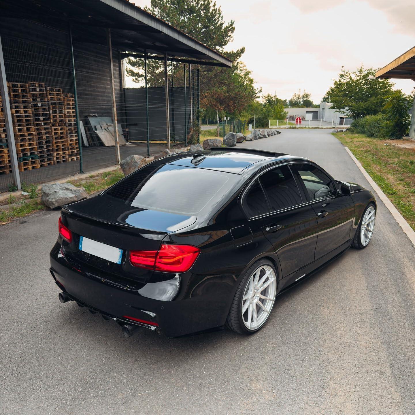 Splitter Labio Difusor Trasero Kinautex BMW F30 2012-2018 Negro