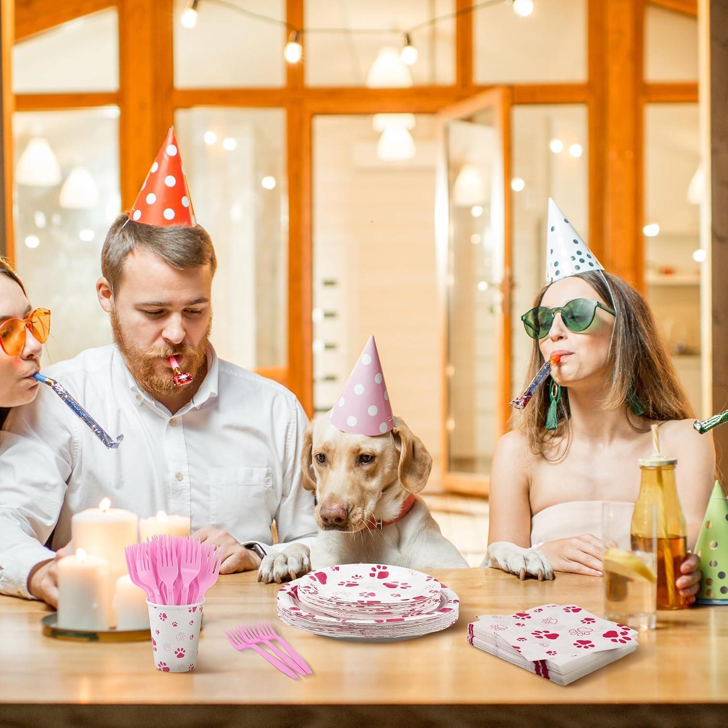 Vajilla Fiesta 144 Piezas Kochorie Huellas de Perro Rosa