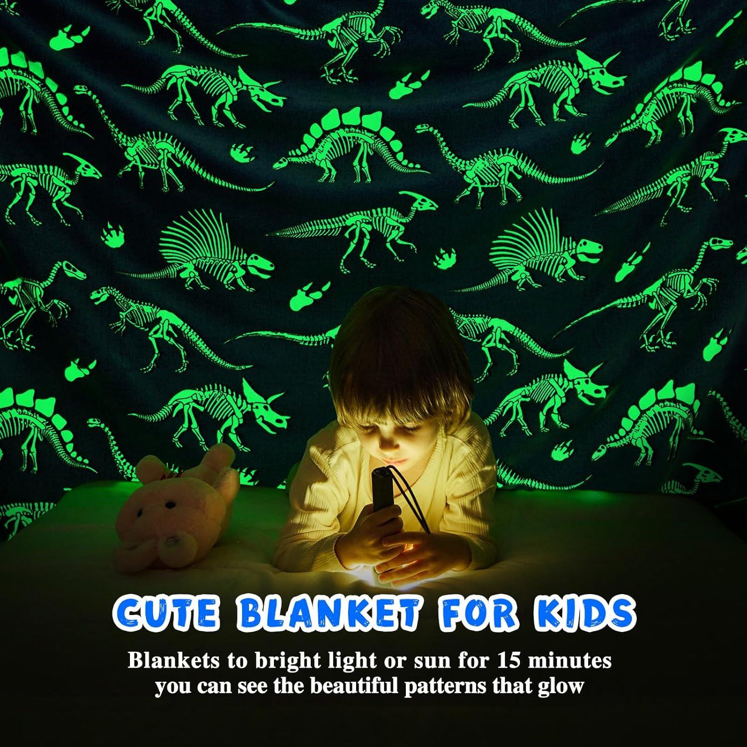 Manta de Dinosaurio Inhand 127x152 cm Brilla en la Oscuridad