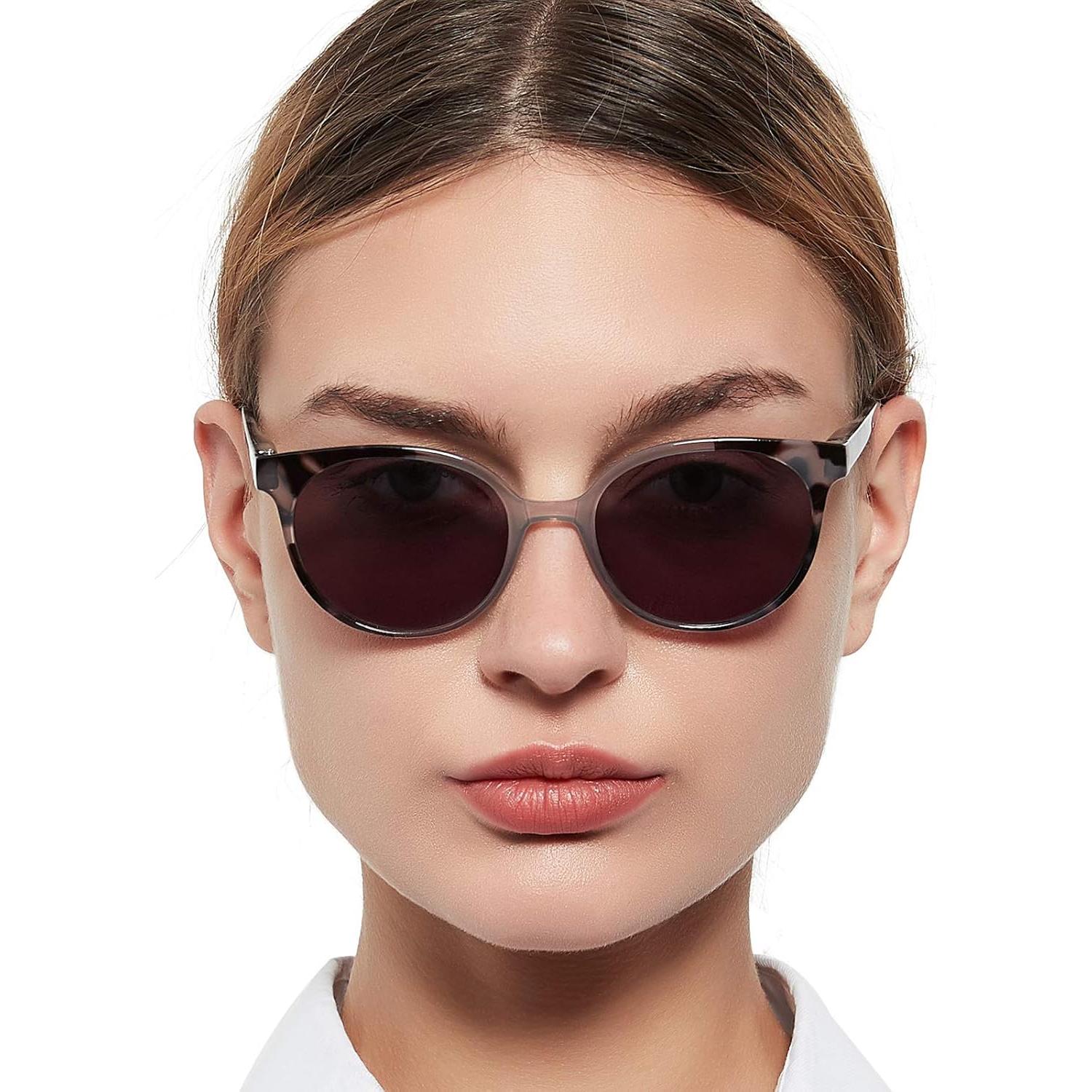 Gafas de sol lectoras OCCI CHIARI UV400 Mujeres 0.75x Gris