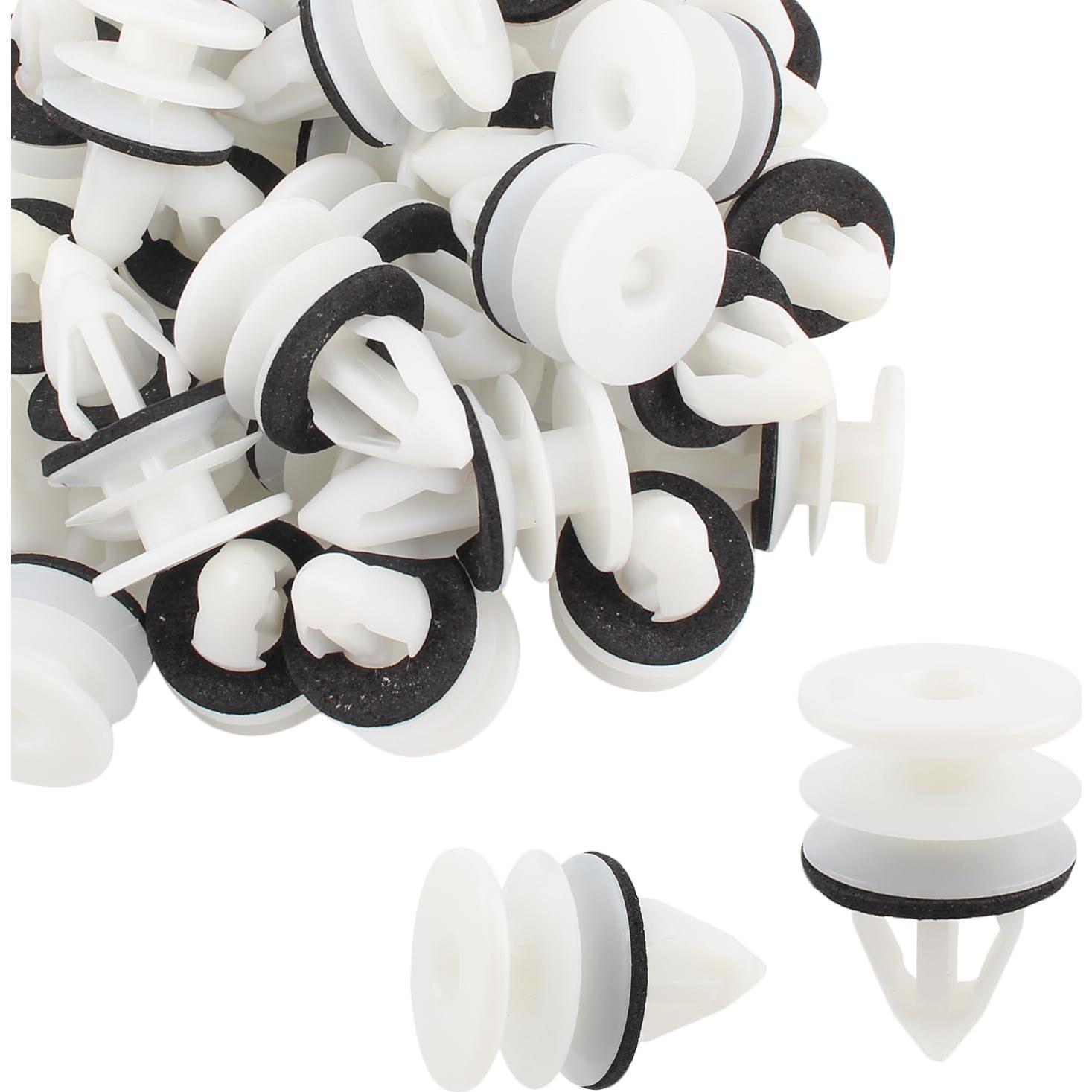 30 Clips de Retención de Panel de Recorte GoaMotors 11519031