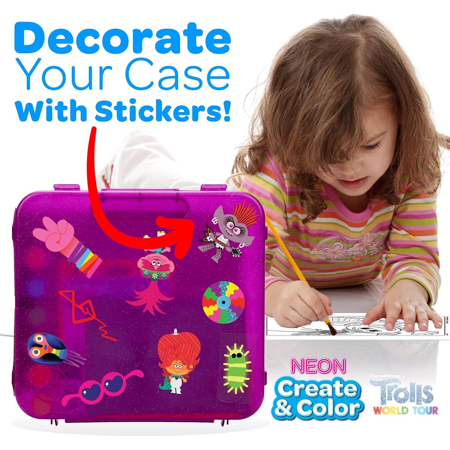 Set de Arte Crayola Trolls 2 Neón con 70 Suministros